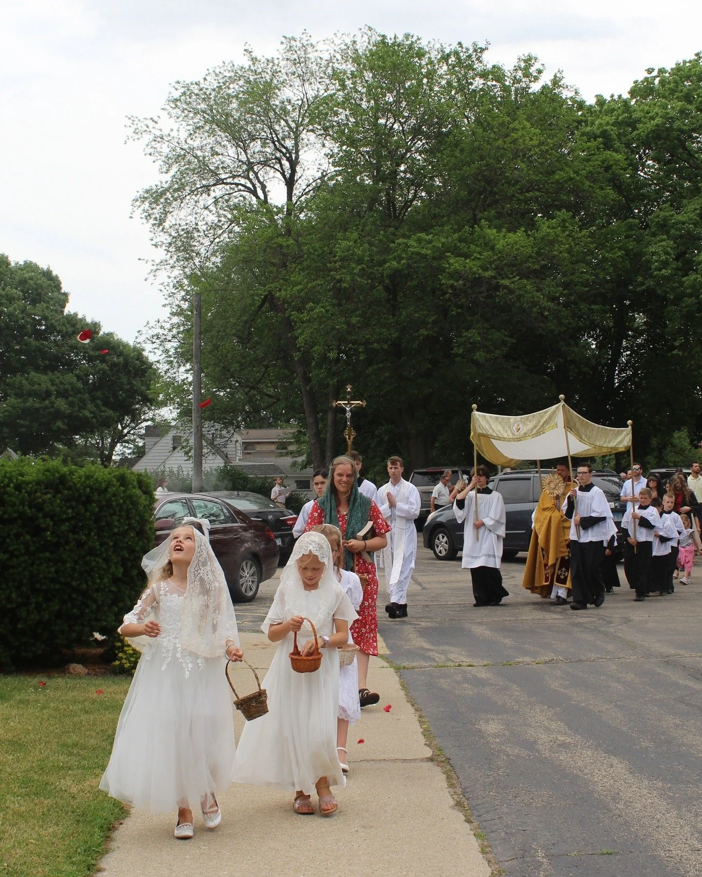 Thank you for joining us this weekend as we processed around the block with our Lord celebrating the Feast of Corpus Christi!&hearts;

Praise Jesus for the beautiful weather!