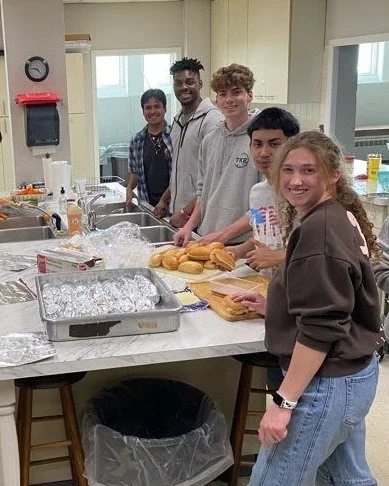 College students, help Newman in preparing a meal for our local homeless shelter, Hope Haven, this Thursday, September 17th at 4:30pm in the Knox Room Kitchen. 

*no cooking experience required*