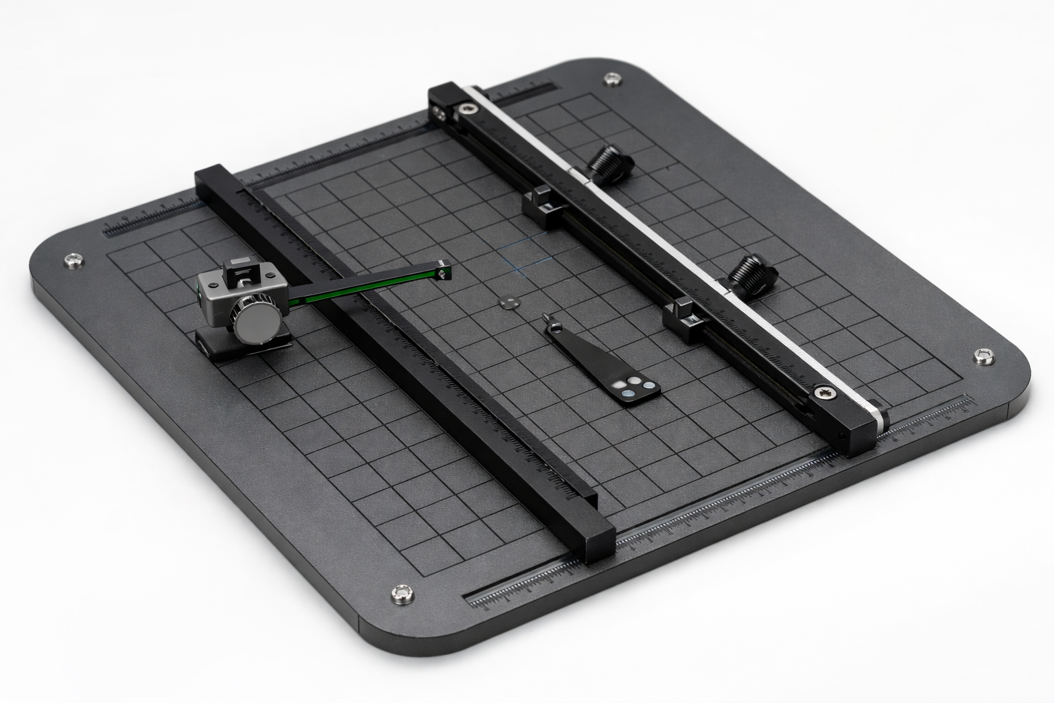 Compact precision positioning stage with grid base, linear rails, adjustable mounts and probe arm for spatial imaging and inhomogeneity analysis in solar cell devices.