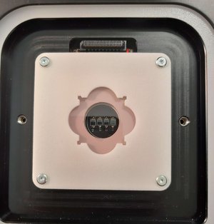 Sample holder with Peltier cooler and heater. Photodetectors for bottom-emission LEDs.