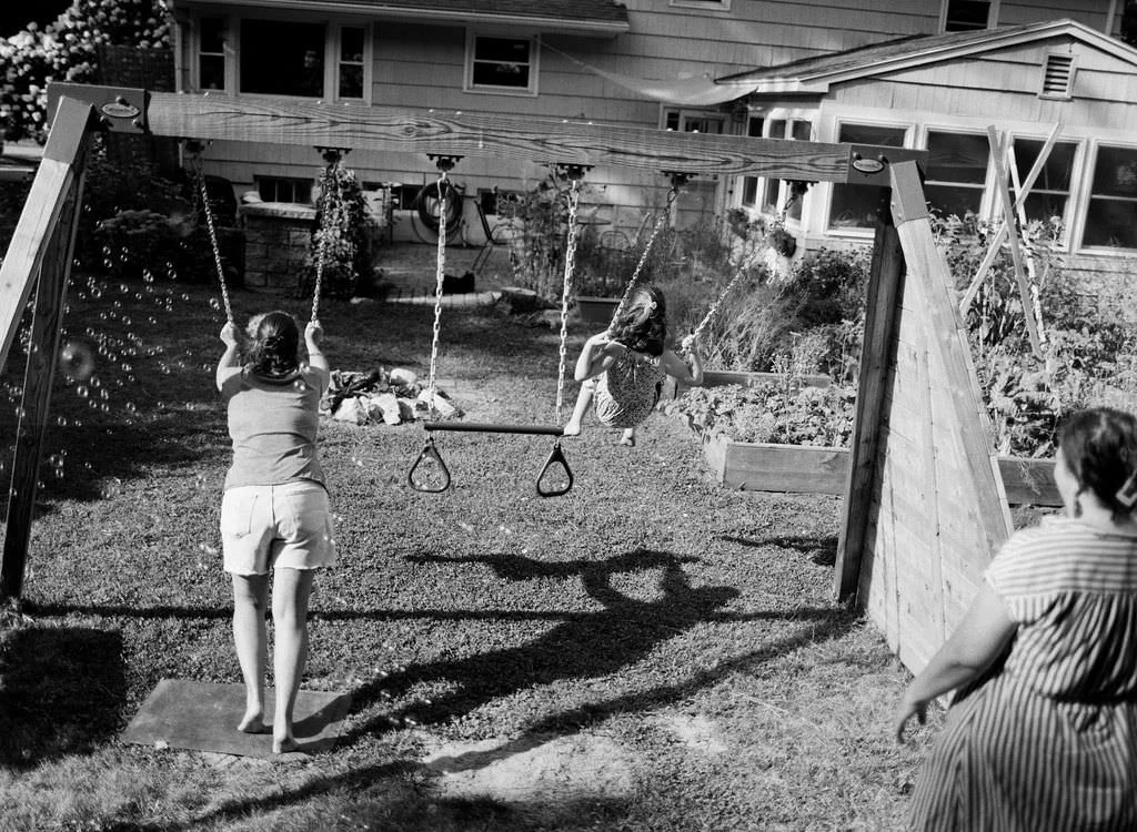 backyard family photo session
