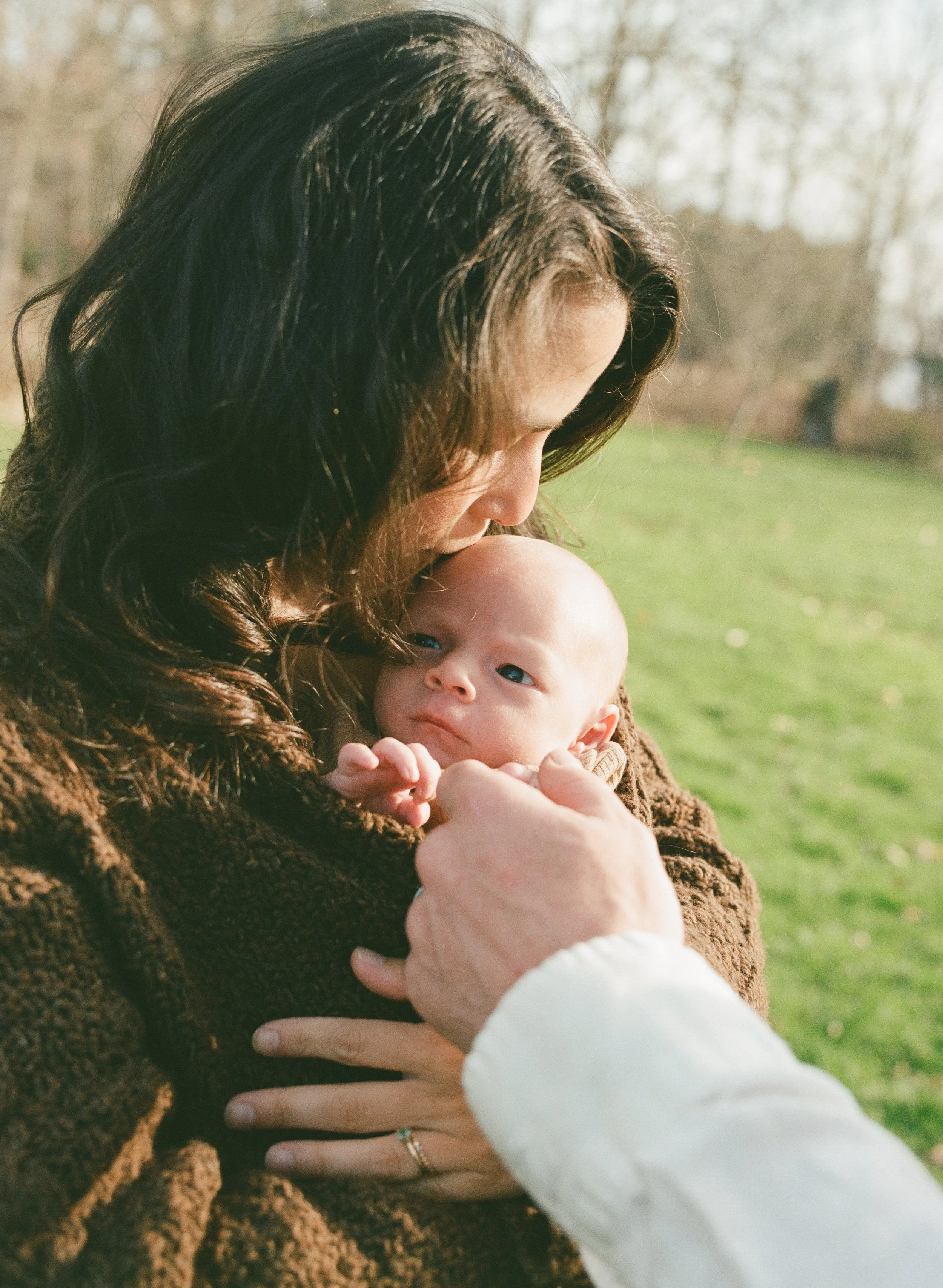 maine lifestyle newborn photos