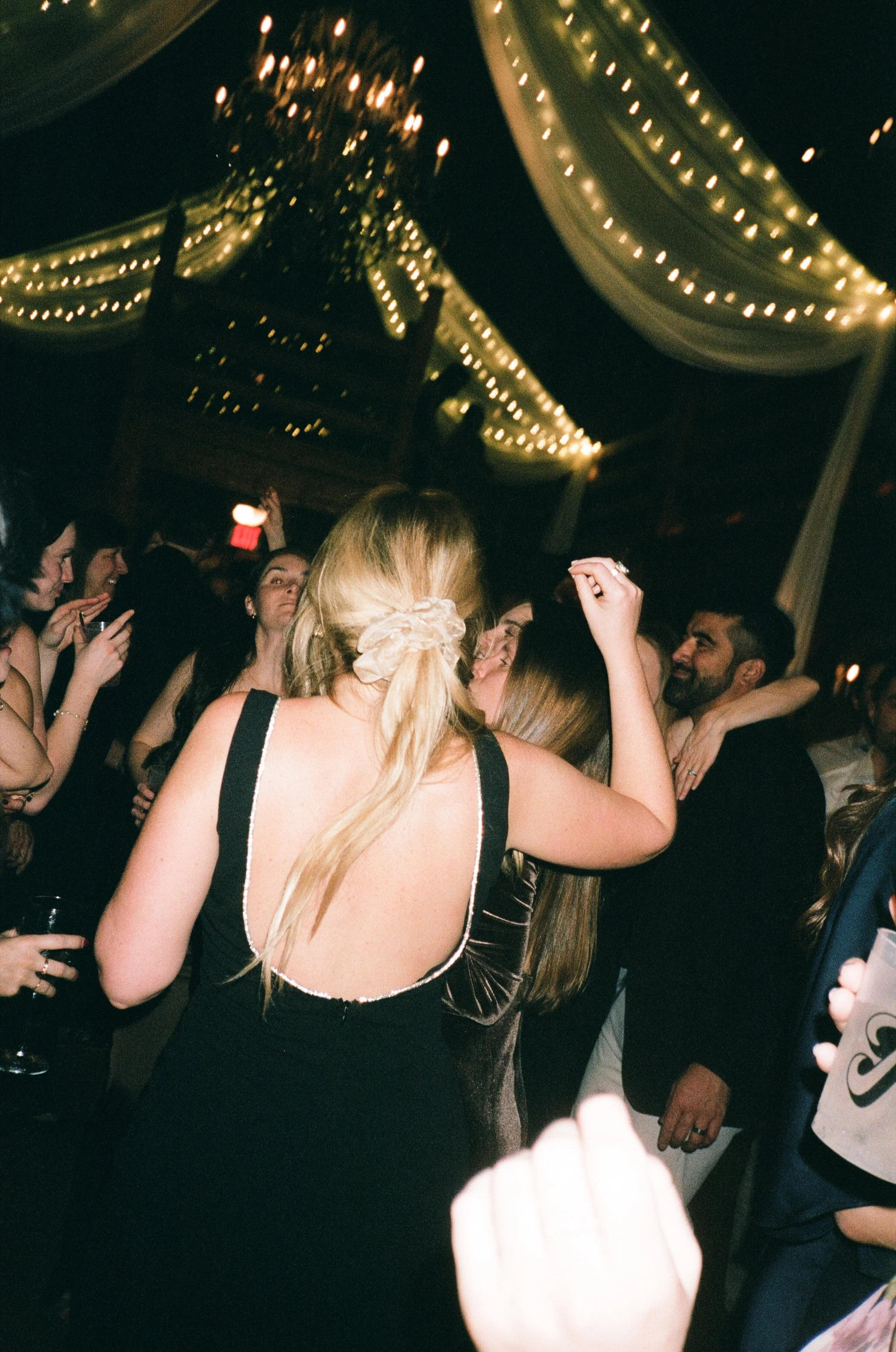 documentary film wedding photographer