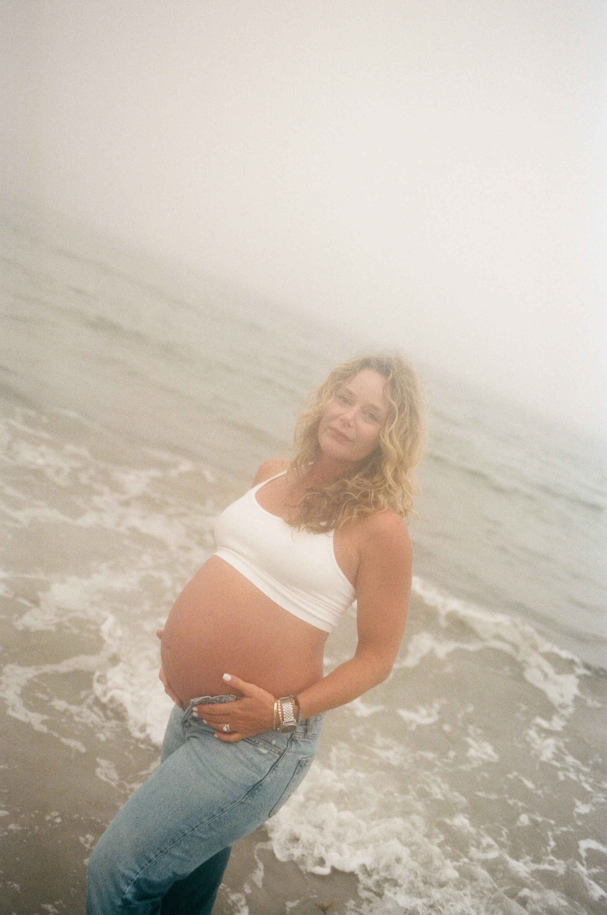 natural maternity photography maine