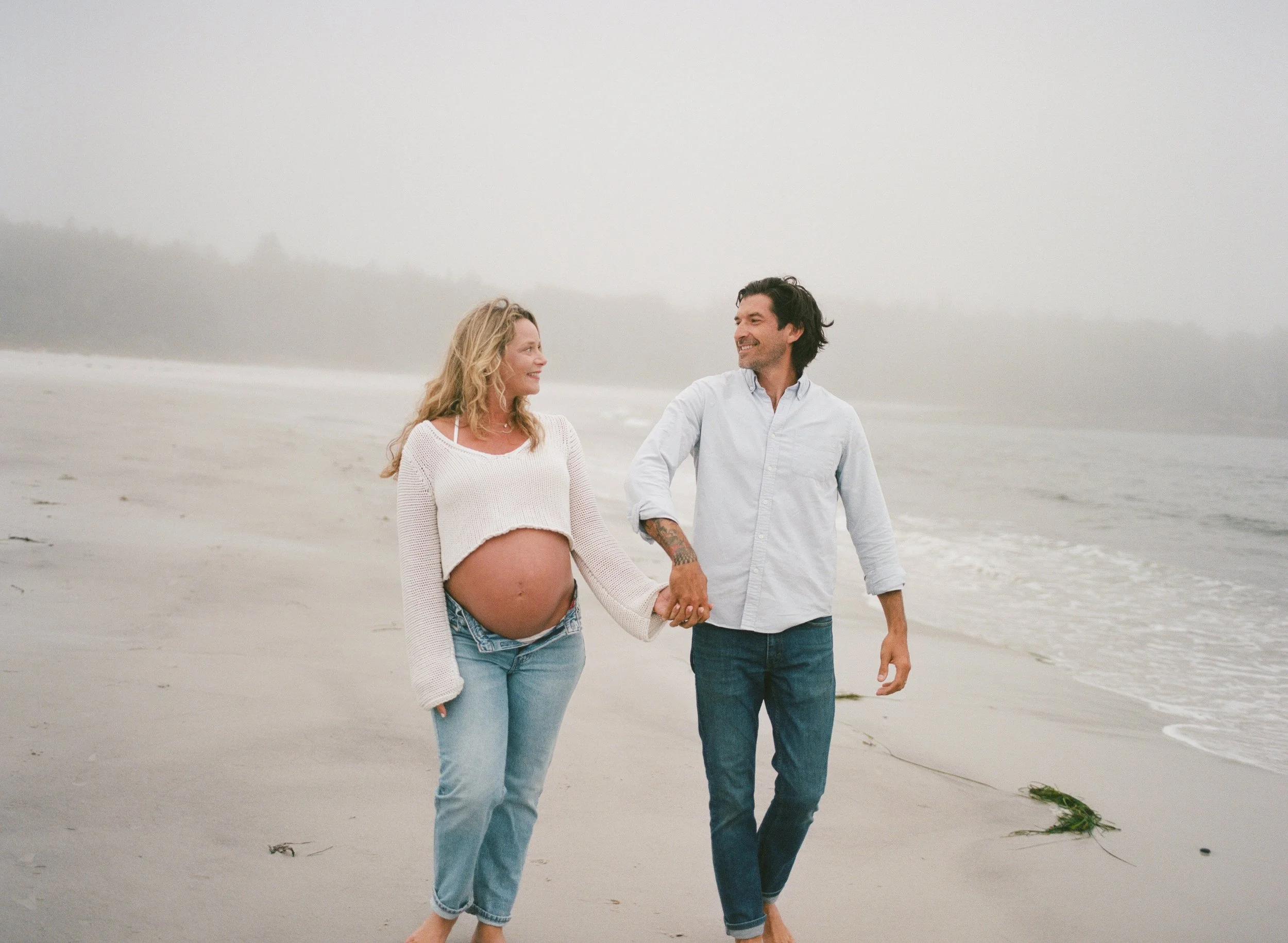 midcoast maine film maternity photograper