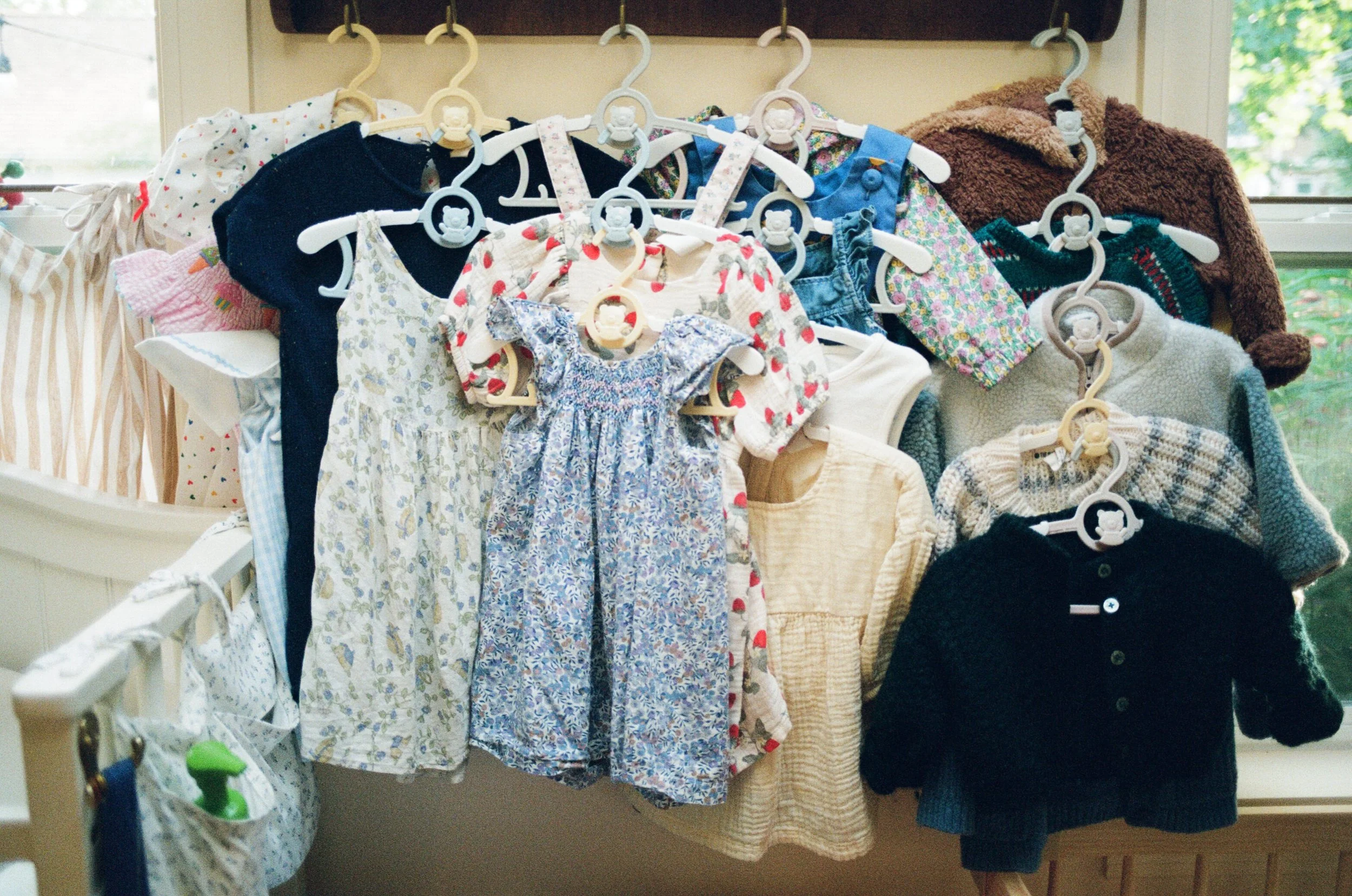 maine lifestyle newborn photography