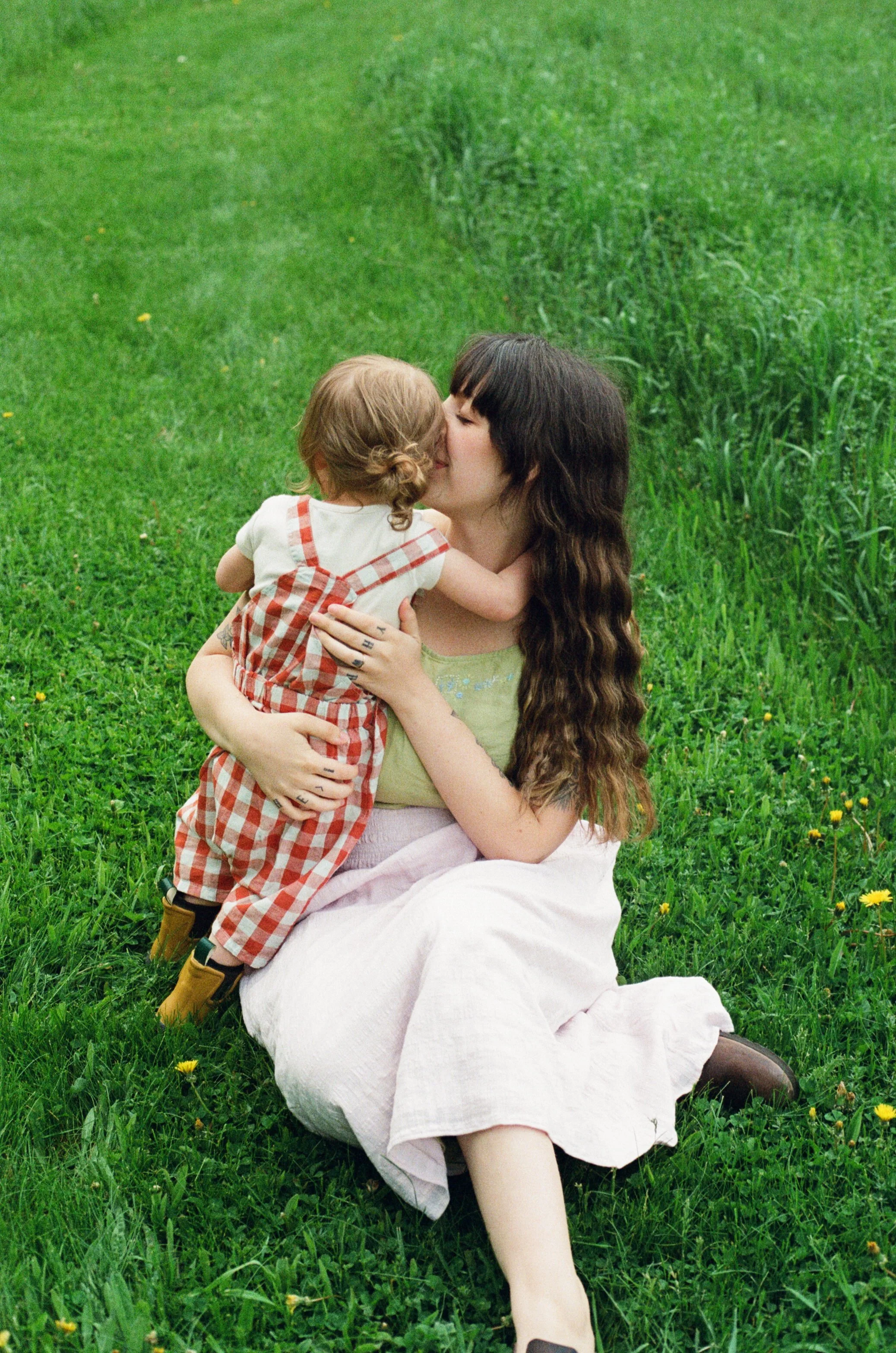 tips for keeping kids faces offline