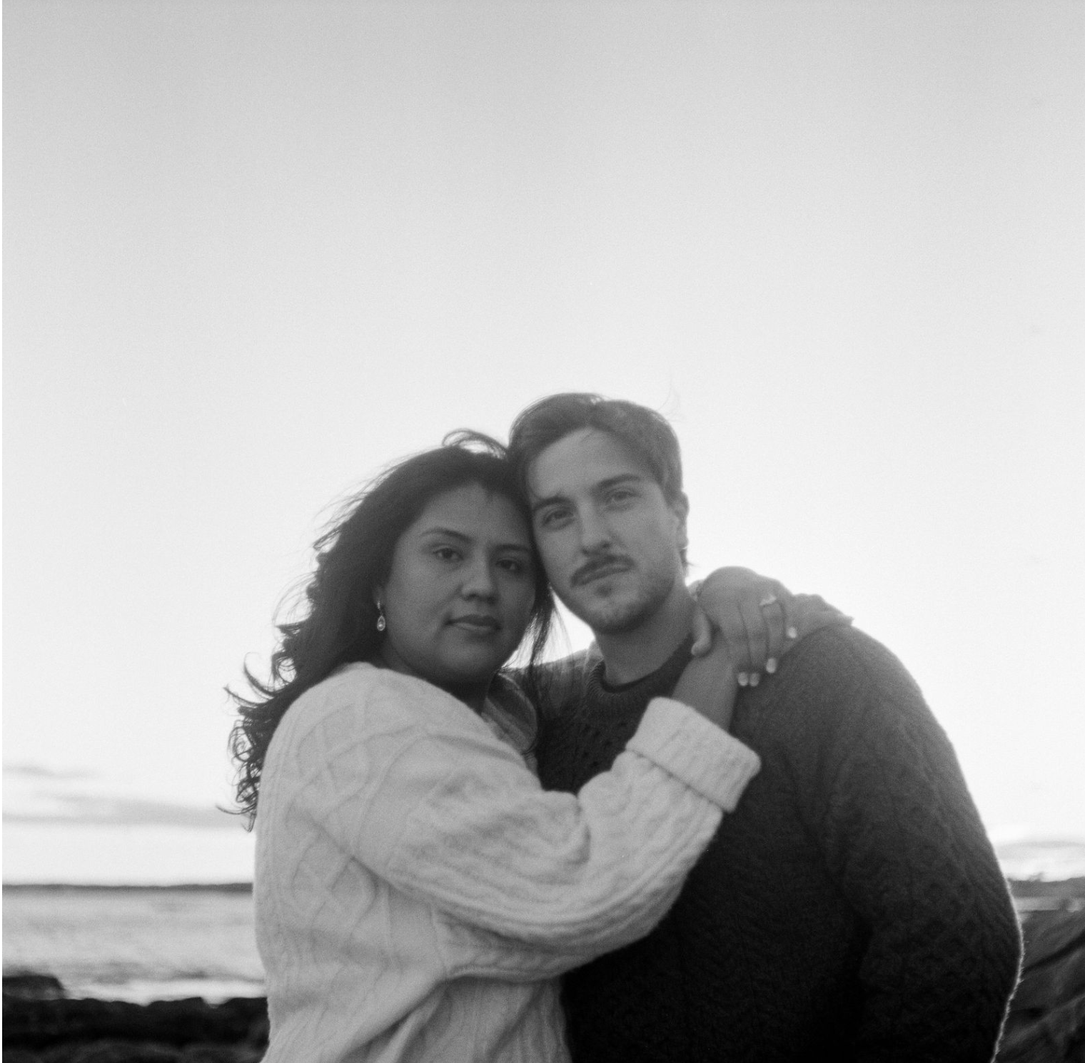 couple photography at pemaquid beach on film