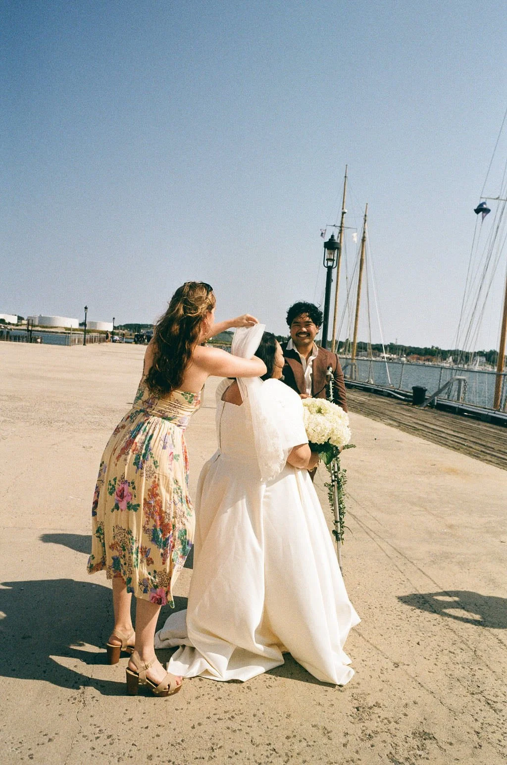 candid wedding photography