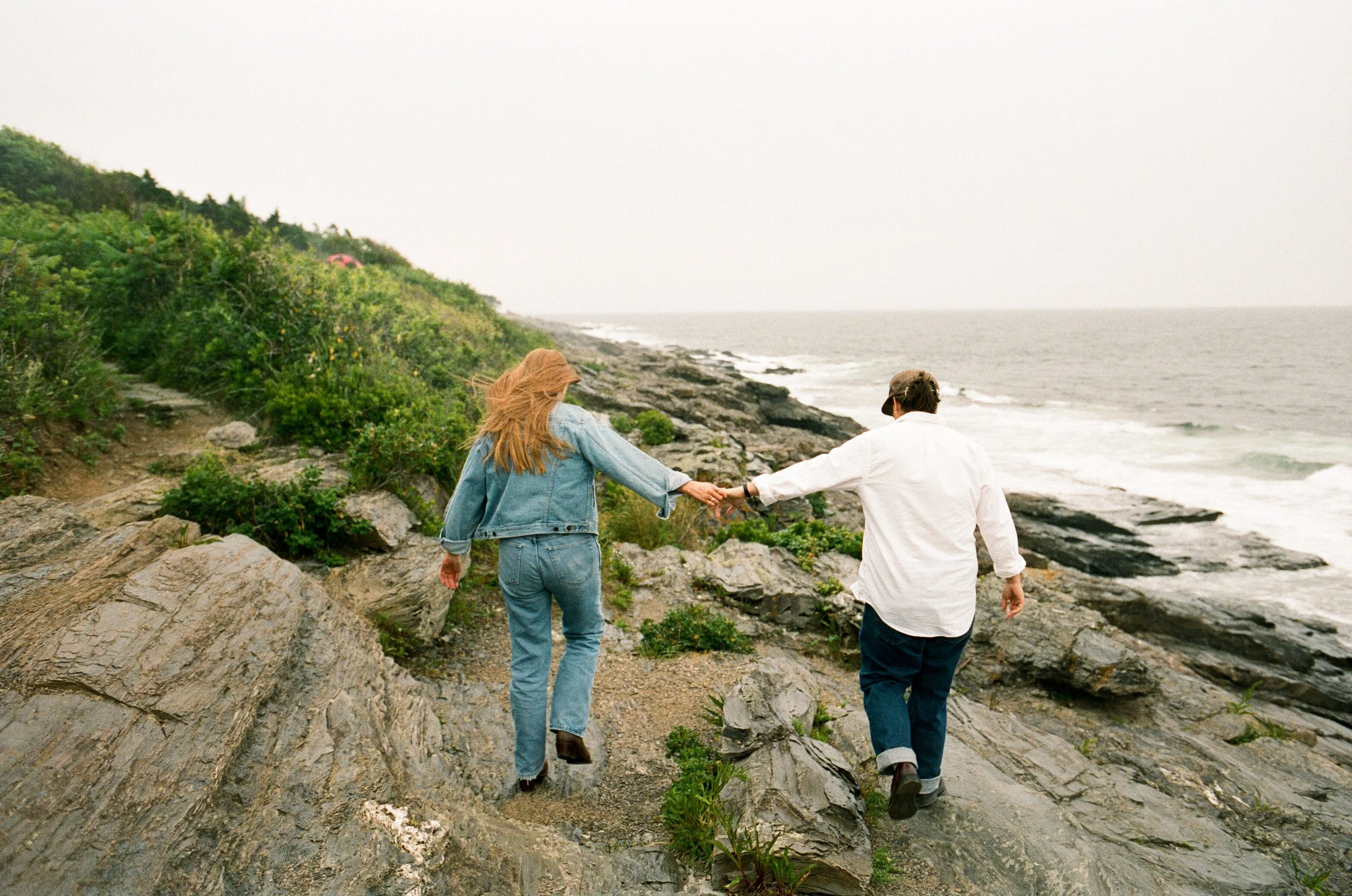 planning an outdoor beach wedding in maine