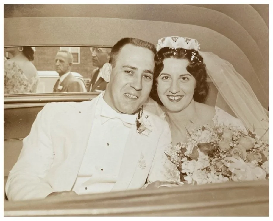 Midcoast Maine wedding film photographer; vintage family wedding photography from New England