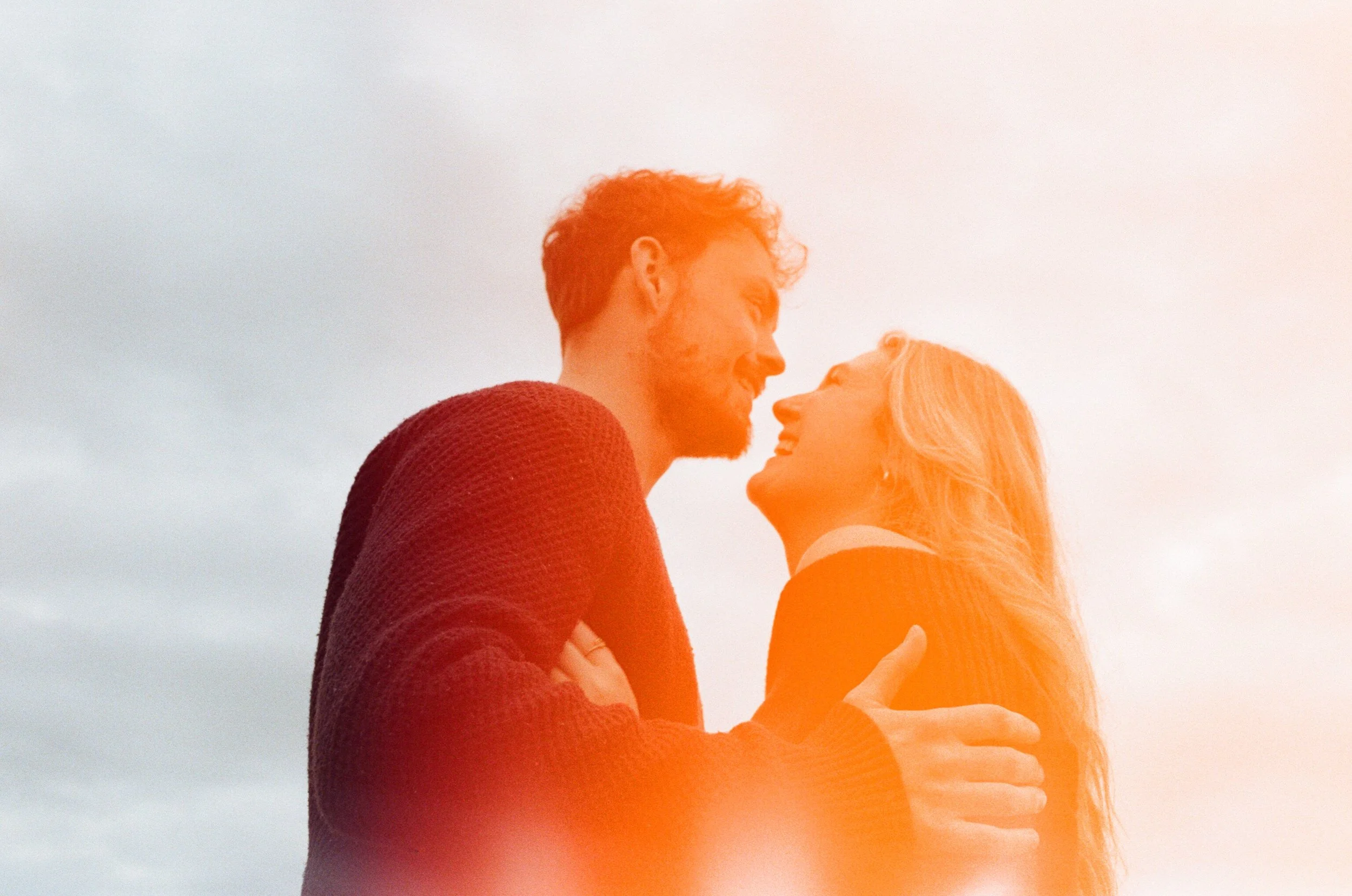 artistic engagement photography at maine beach