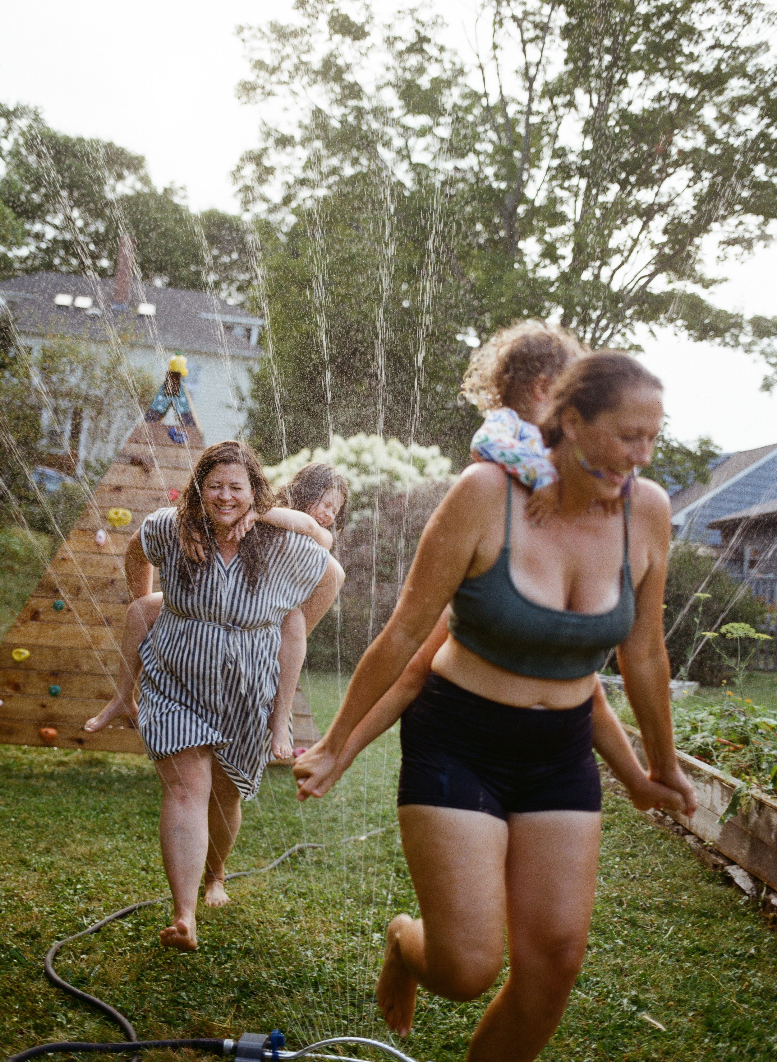 Fun backyard non-traditional film family photographs