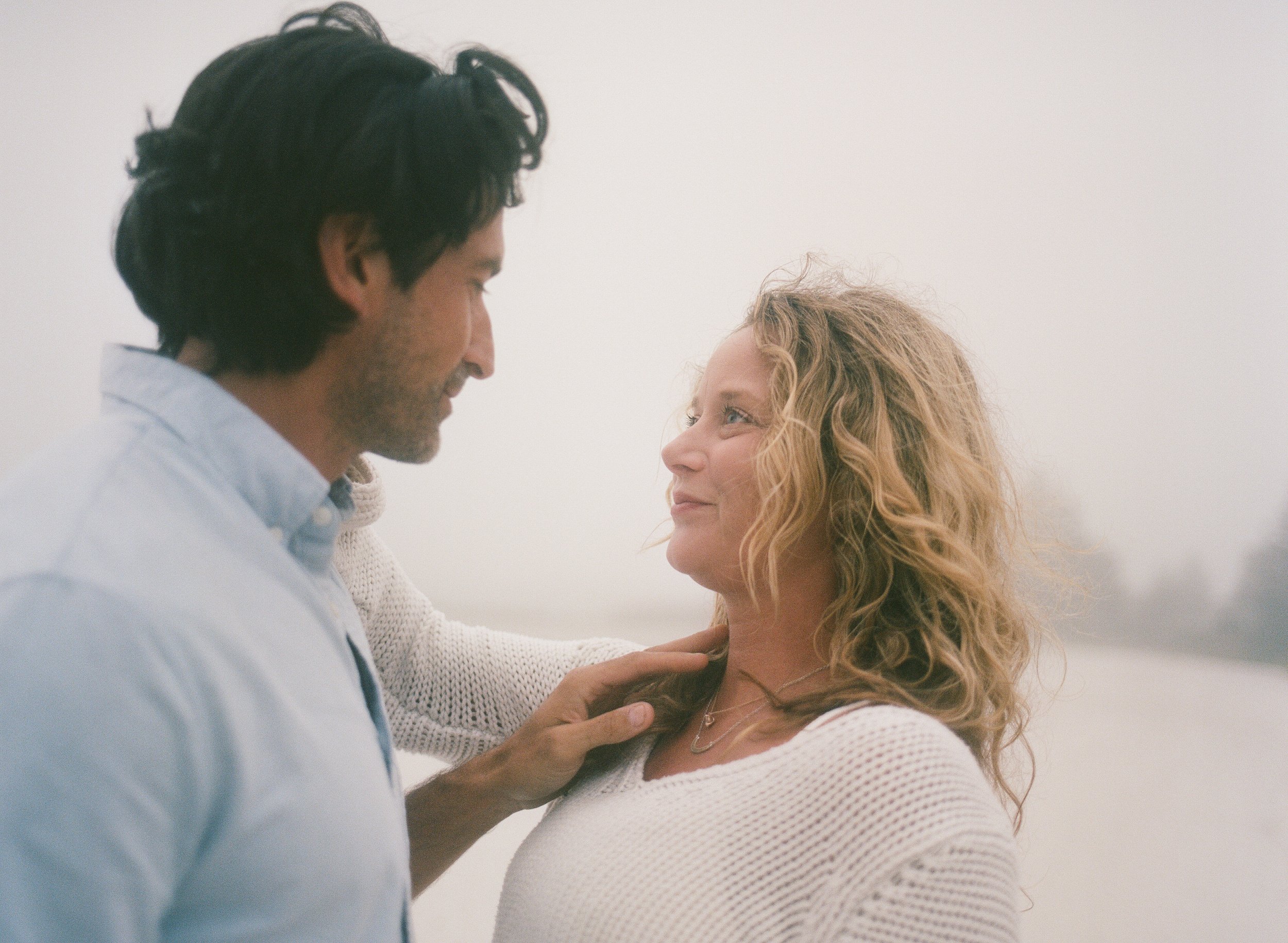 natural maternity photography