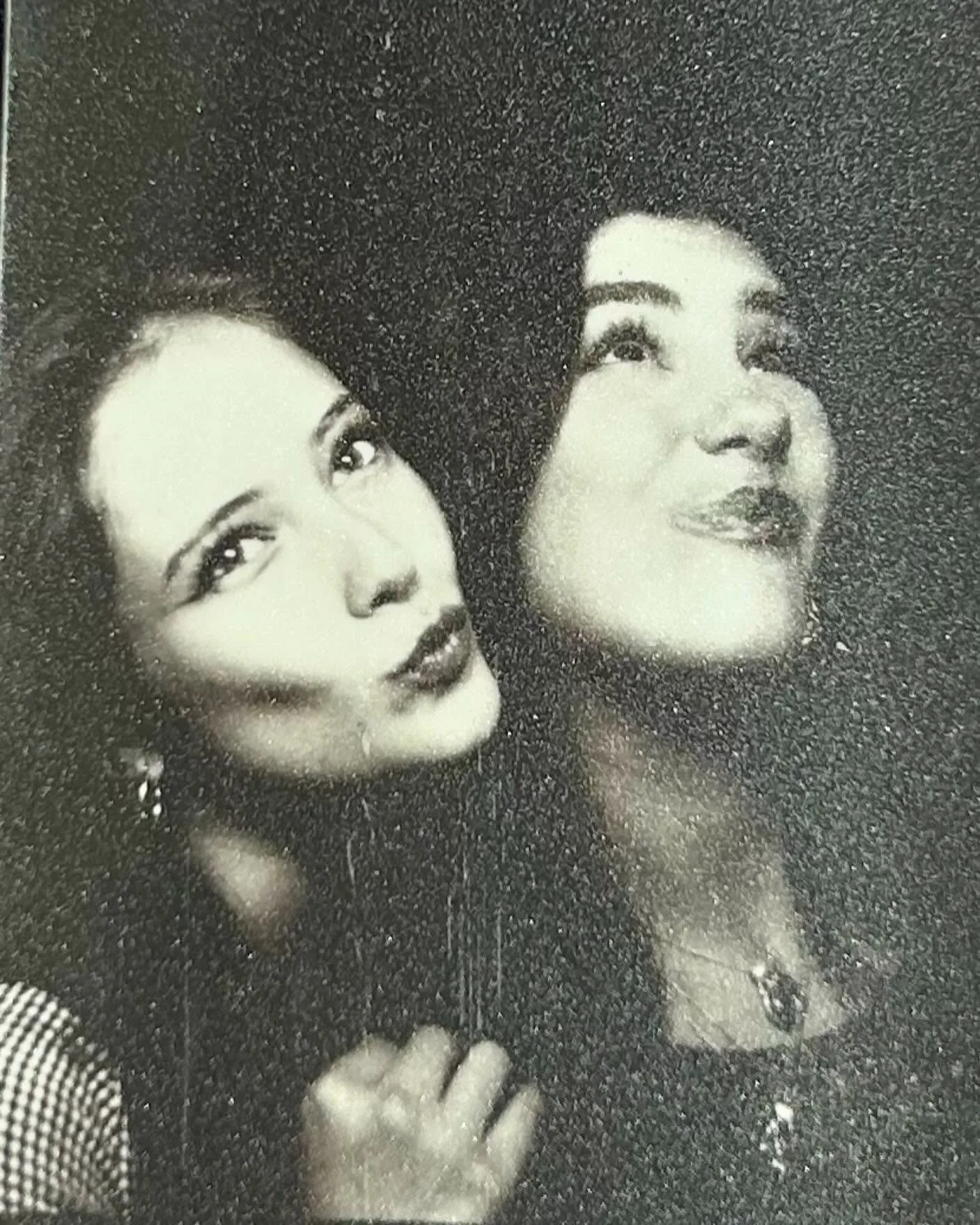 huge thank you to my floridan tour guides for the week: @marionmongello and @annieschmidtt &lt;3