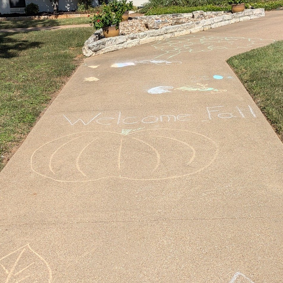 Hasn't the fall weather been amazing!  After such a hot summer, it has been a very welcome change.  To celebrate Fall, our 3rd-5th grade Sunday School class  brightened up our sidewalk with cute chalk drawings!  I think they are so adorable!