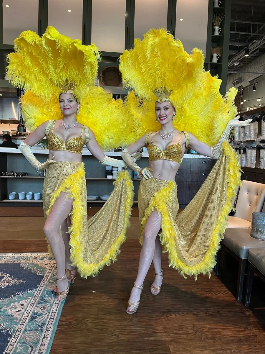 Showgirls1.jpg
