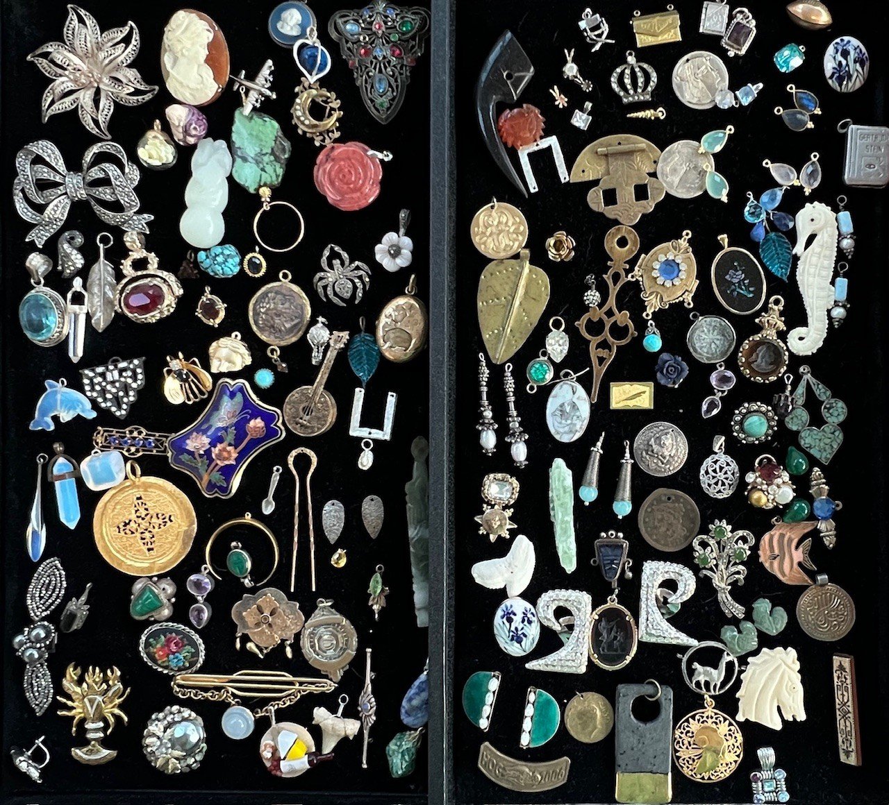 vintage jewelry bar party