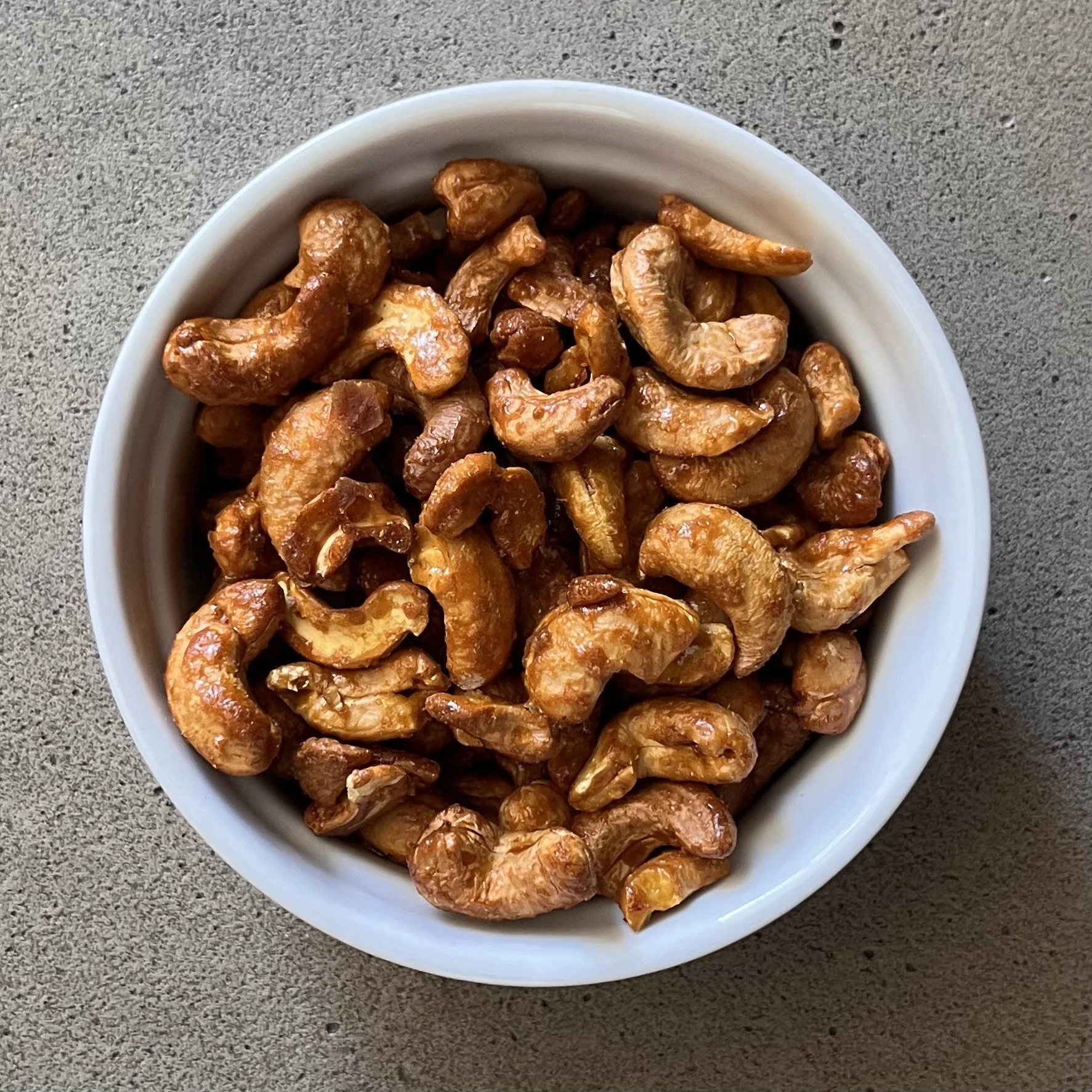 Maple-Turmeric Cashews