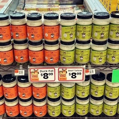 Tired of pumpkin yet? 👉Grab Duck Fat or Beef Tallow to sizzle parsnip fries and crunchy chickpea snacks. 🙌 Now available at @stopandshop @marketbasket #duckfat #beeftallow #auxdelicesdesbois