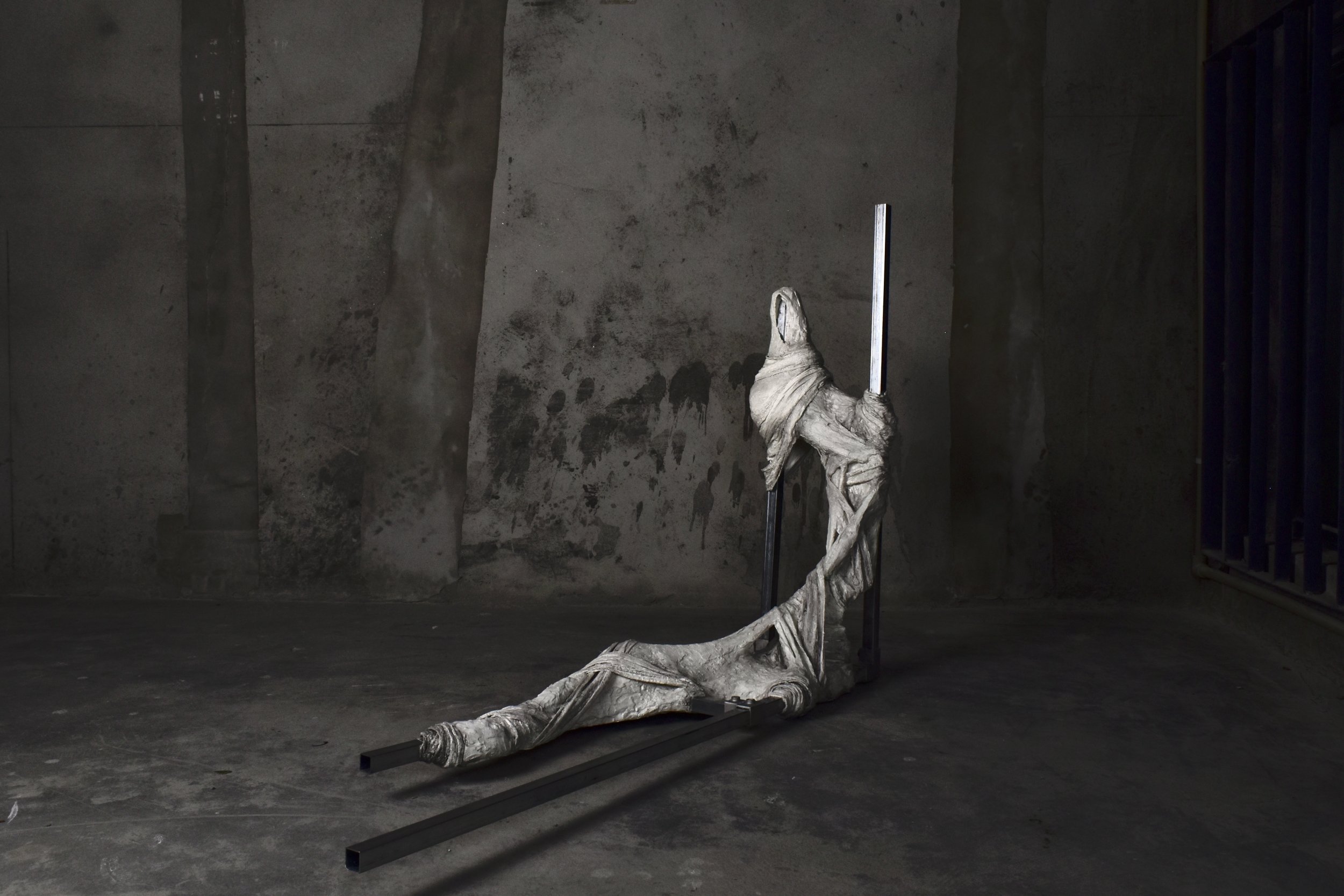 Leech, 2025, Plaster and metal - 104 x 35 x 76 cm