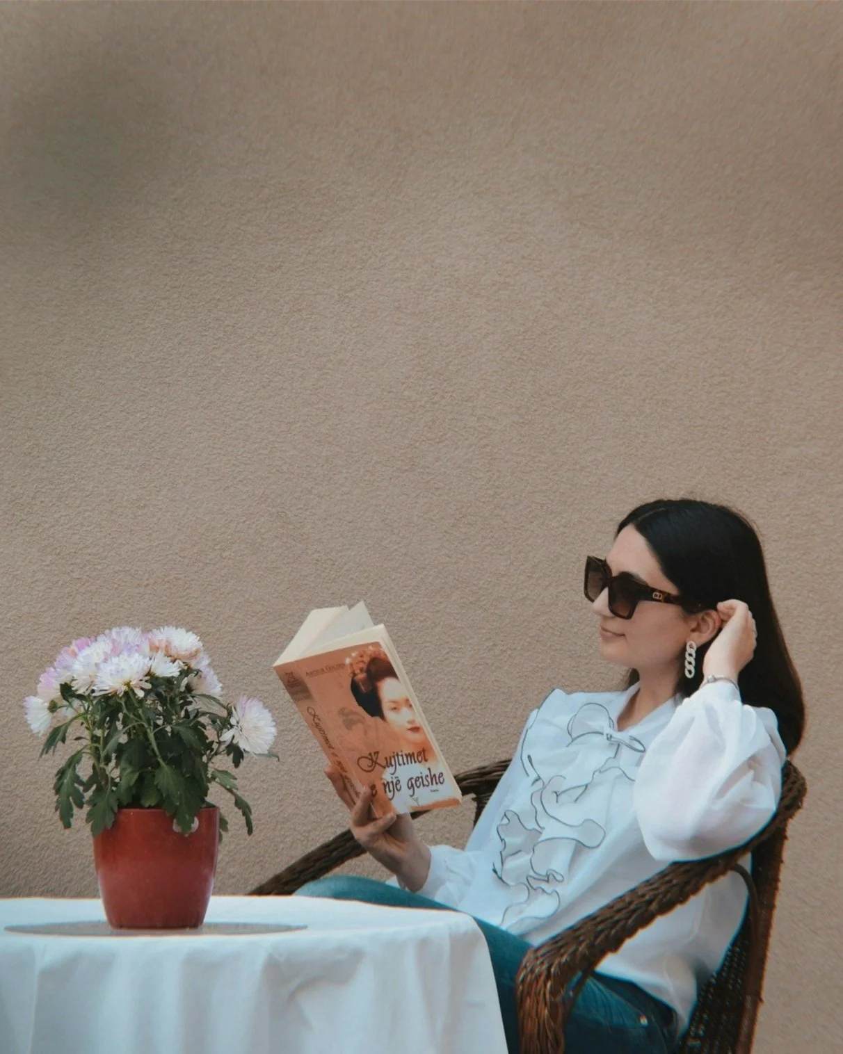 Struggling with anxiety, trauma, relationship stress, or life transitions? Personalized therapy helps you heal, build resilience, and create lasting change. Virtual therapy available in Virginia and Maryland