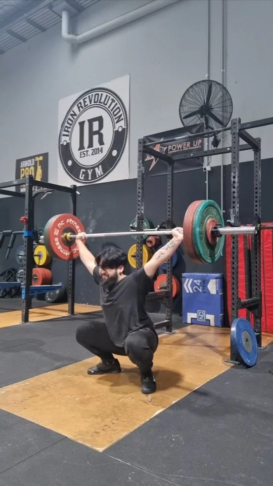 Heavy session for 🐪day
-Plyos: jump with tuck & rocker jumps
-Hang Snatch
-Power Clean
-Front Squat
-Legs to Bar
If your interested in weightlifting or improving your athletic performance send through a DM.
#weightlifting #fitness #strengthtra