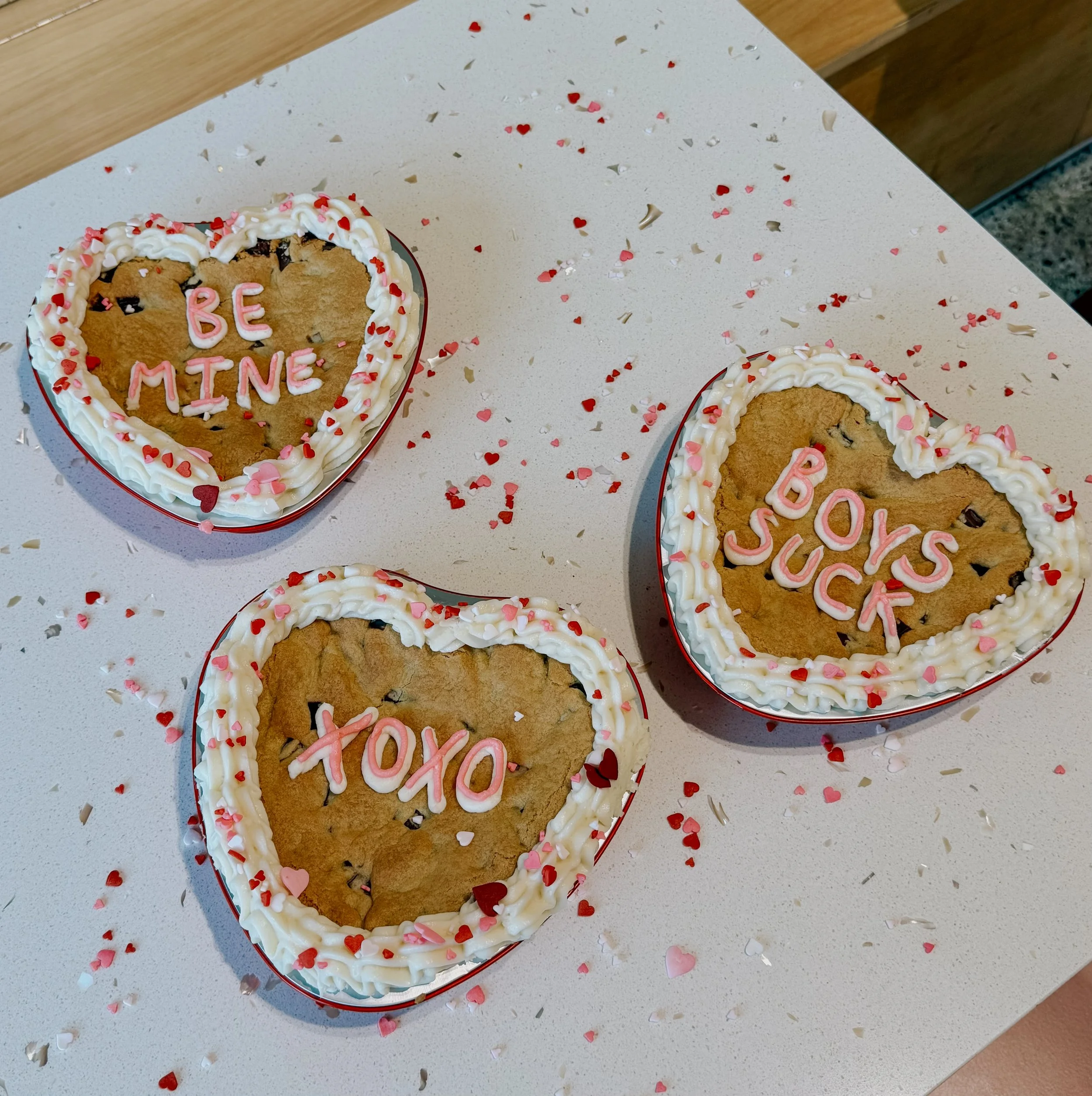 Lover's Cookie Cake (Valentine's preorder - Pick up 2/13 or 2/14)