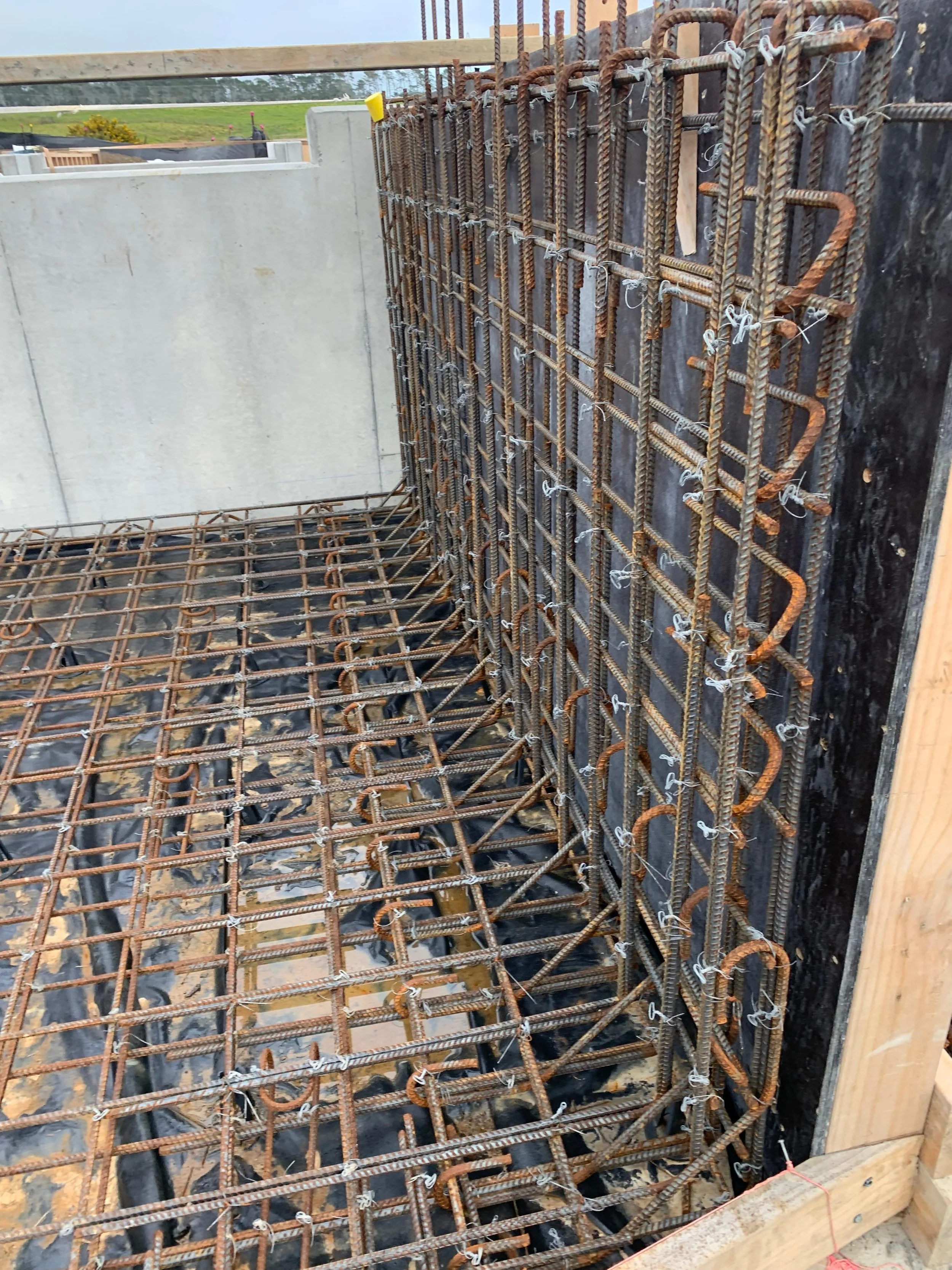 Buttress Walls Redhills