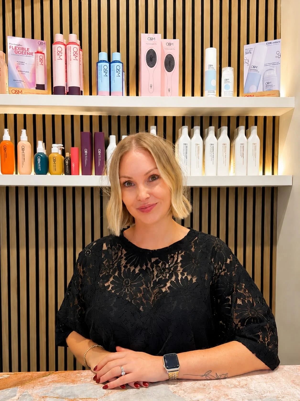 Everyone welcome Jess to the Hue fam ✨

I&rsquo;ve known Jess for over 20 years! She is incredibly talented, kind-hearted and genuinely warm. Specialising in lived-in soft colour, she brings the calmest energy behind the chair and we honestly can&rsq