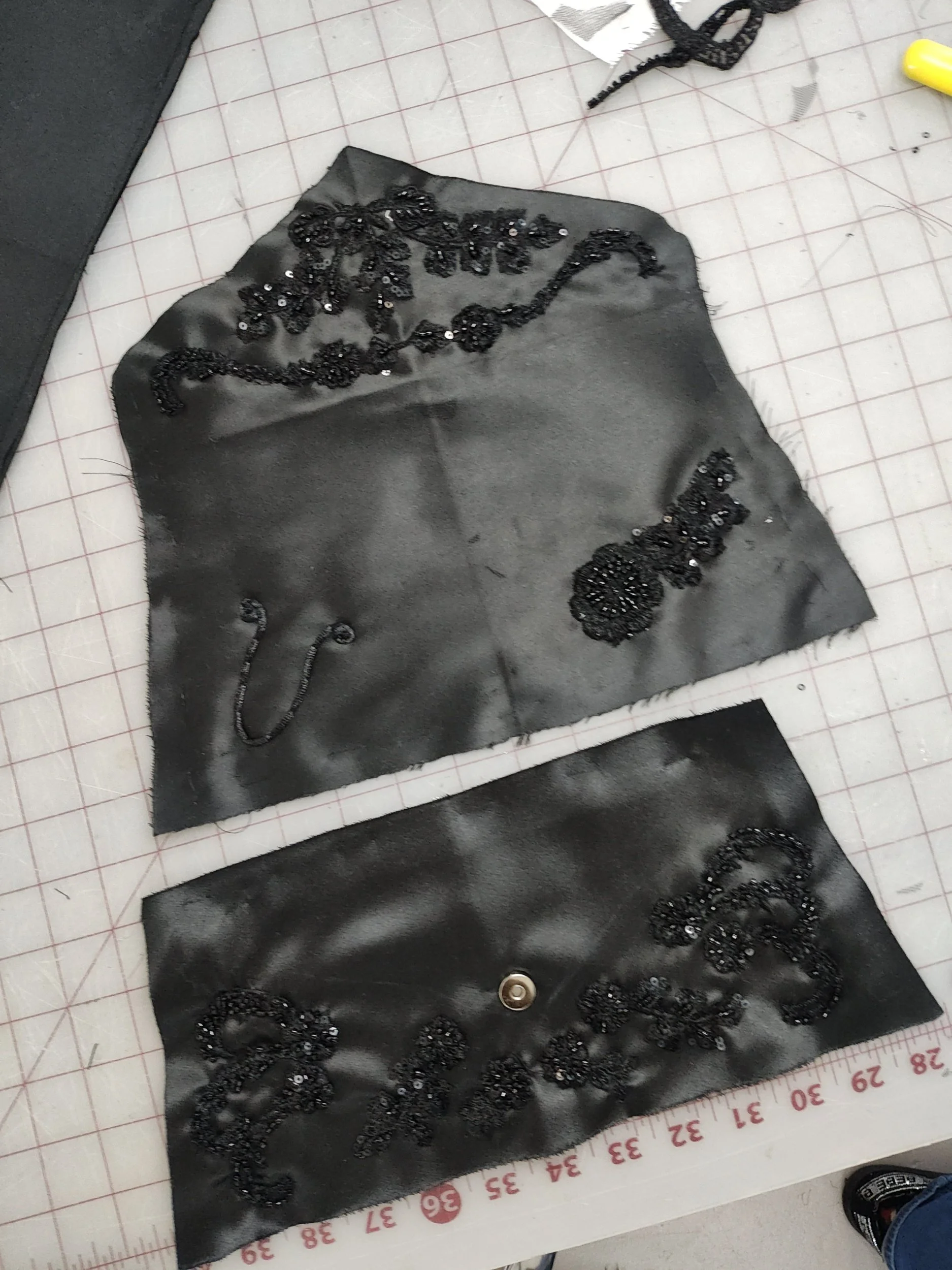 CYN TAILORS custom purse for wedding client 