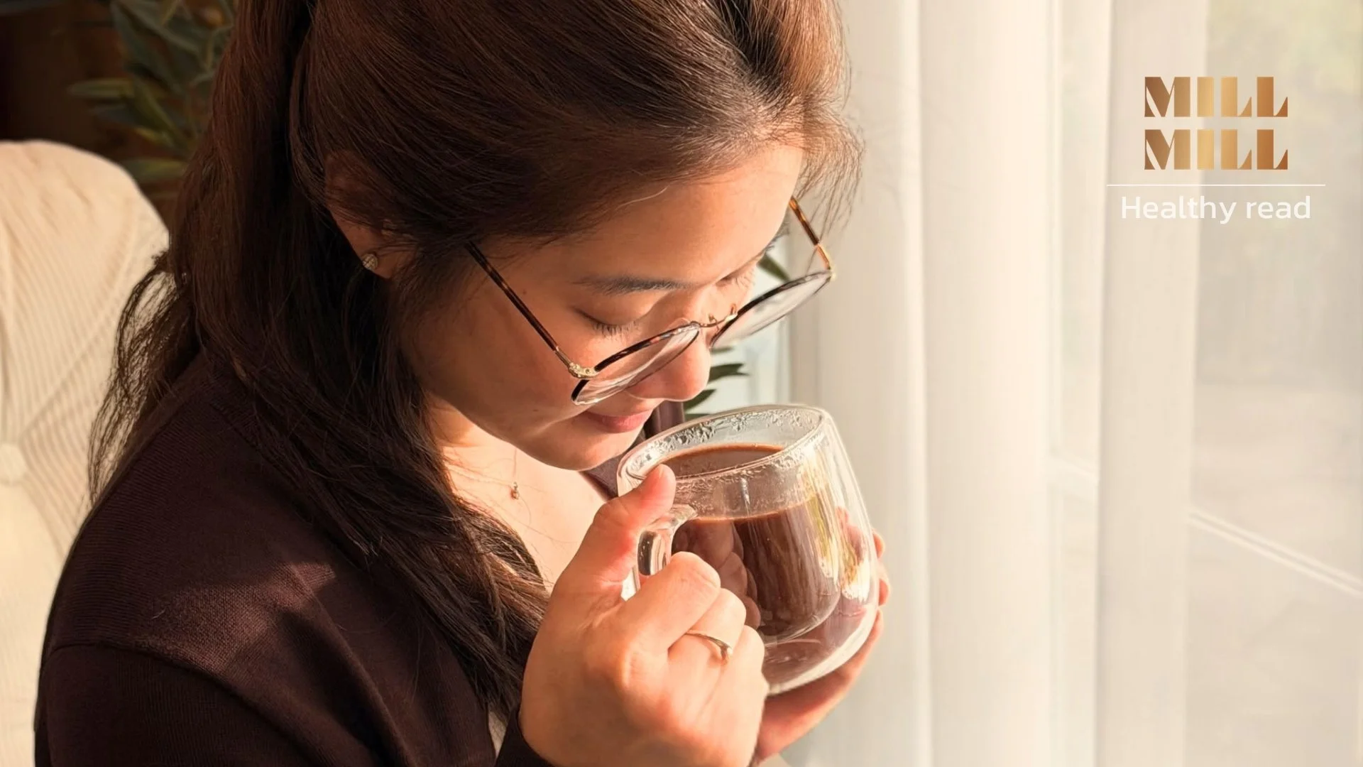 เปลี่ยนจากกาแฟมาเป็นคาเคา — ตื่นตัวได้ ไม่ใจสั่น และไม่ปวดหัวตอนงดกาแฟ