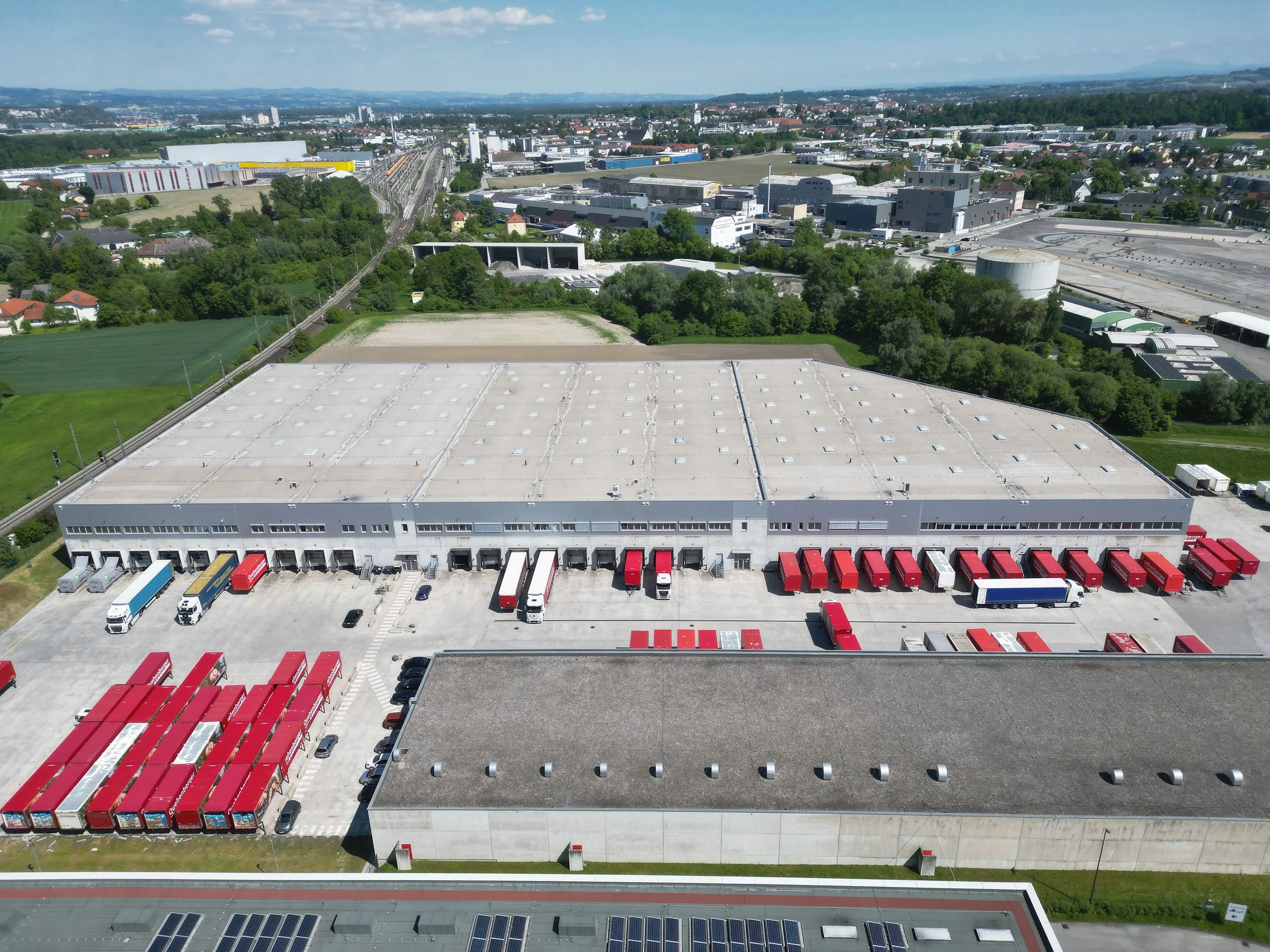 4-Quehenberger-Fabrikstraße-63-4470-Enns-DJI_0138-sRGB.jpg