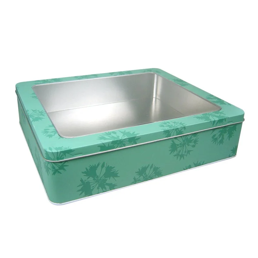 Large rectangular metal gift box for Bath & Body sets. Premium secondary packaging with custom inserts for spa products, manufactured by JB Packing.