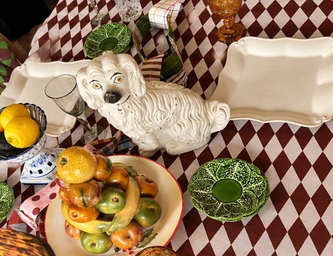 "Burgundy Harlequin" OSLO FR X Long Tablecloth
