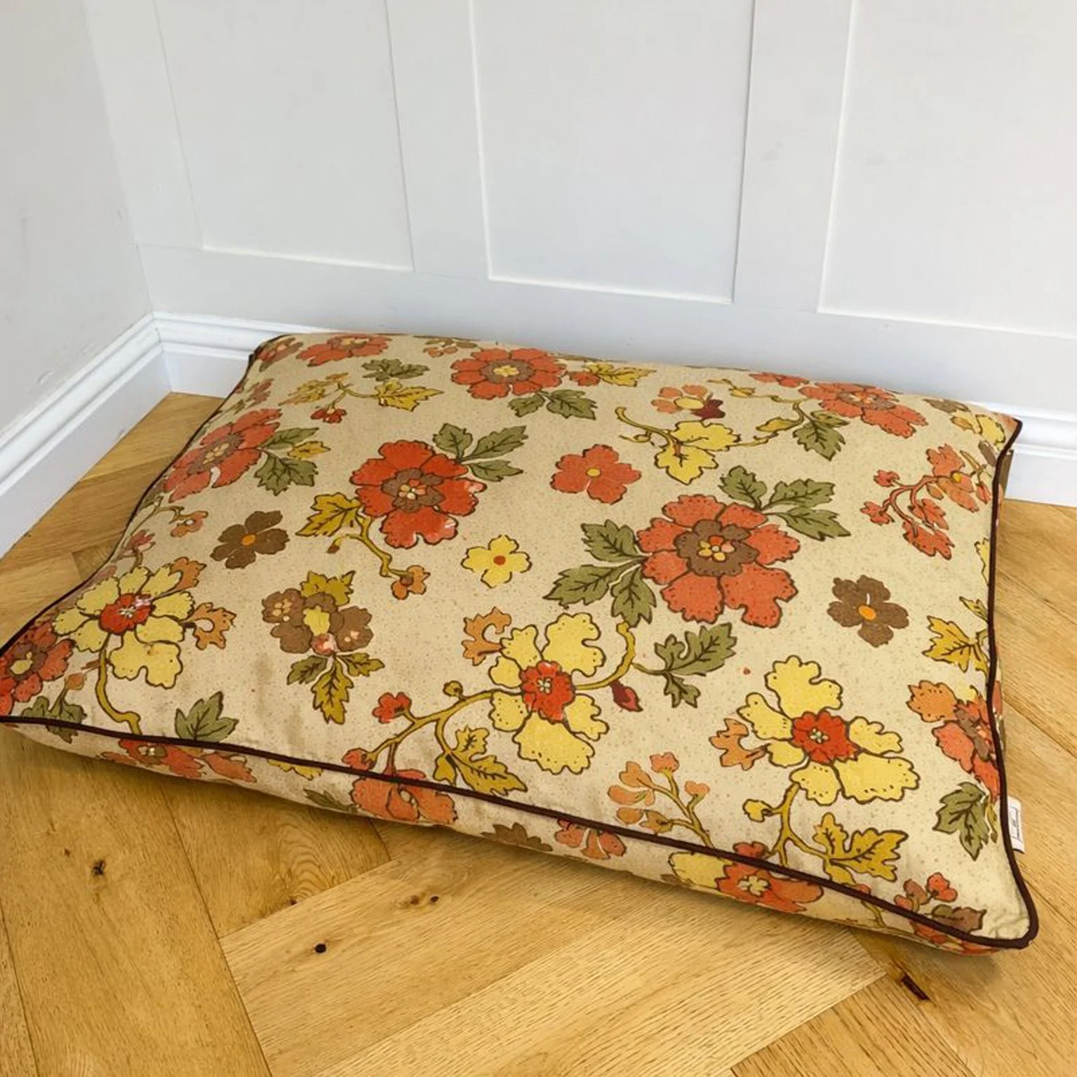 RETRO FLORAL dog bed.jpg