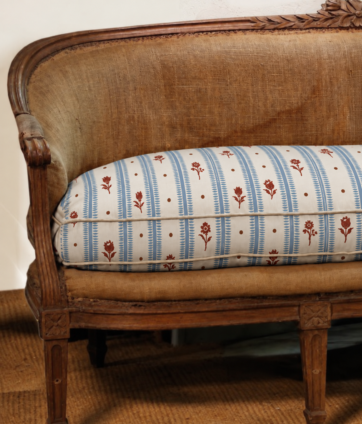 french book stripe seat pad.png