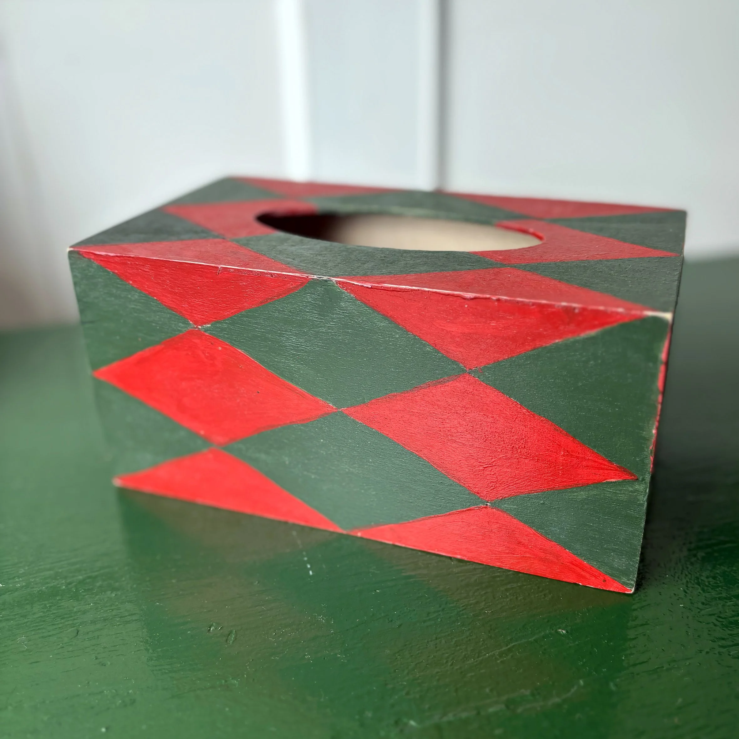 red and green diamond tissue box .jpg