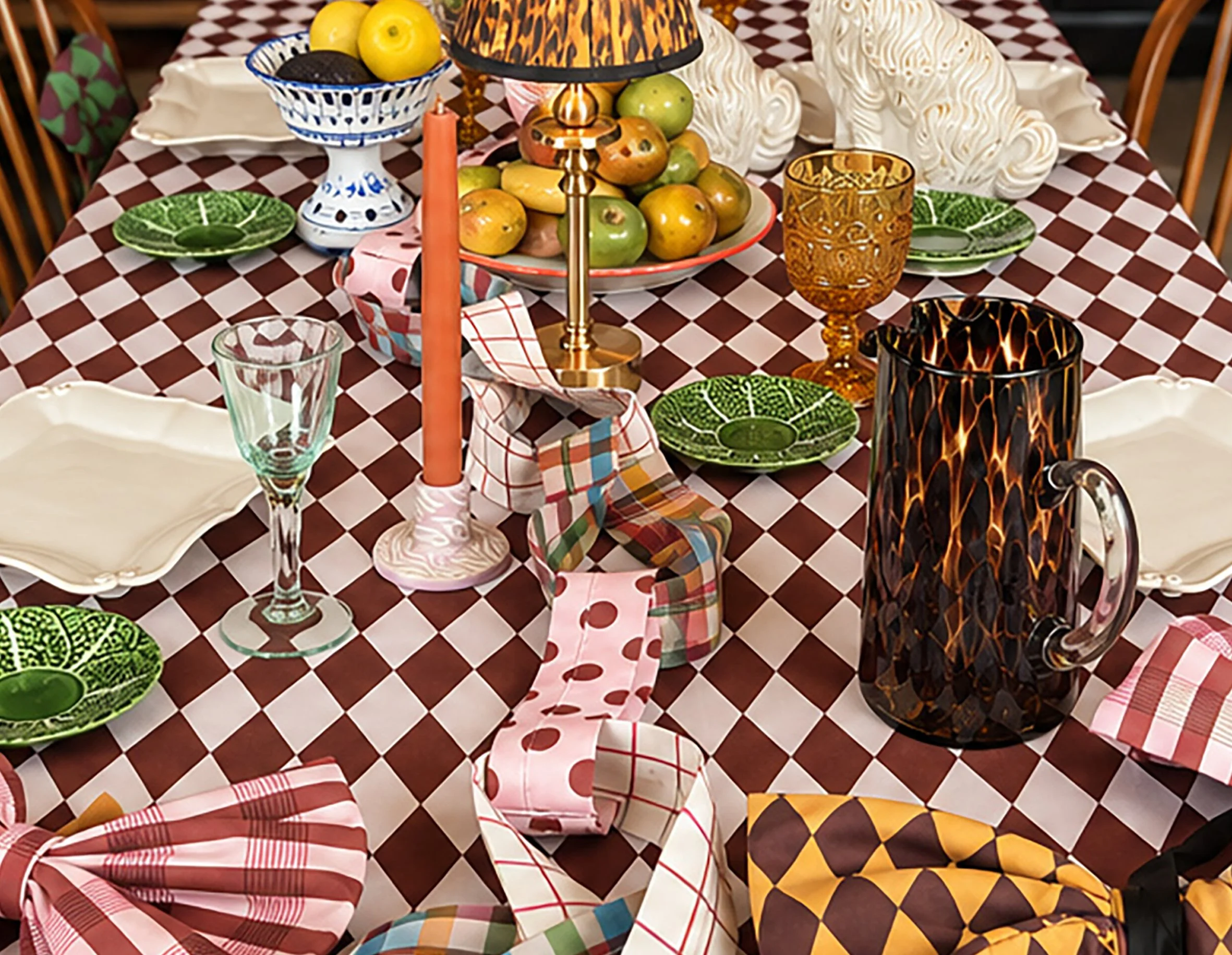 paper chains on table.jpg