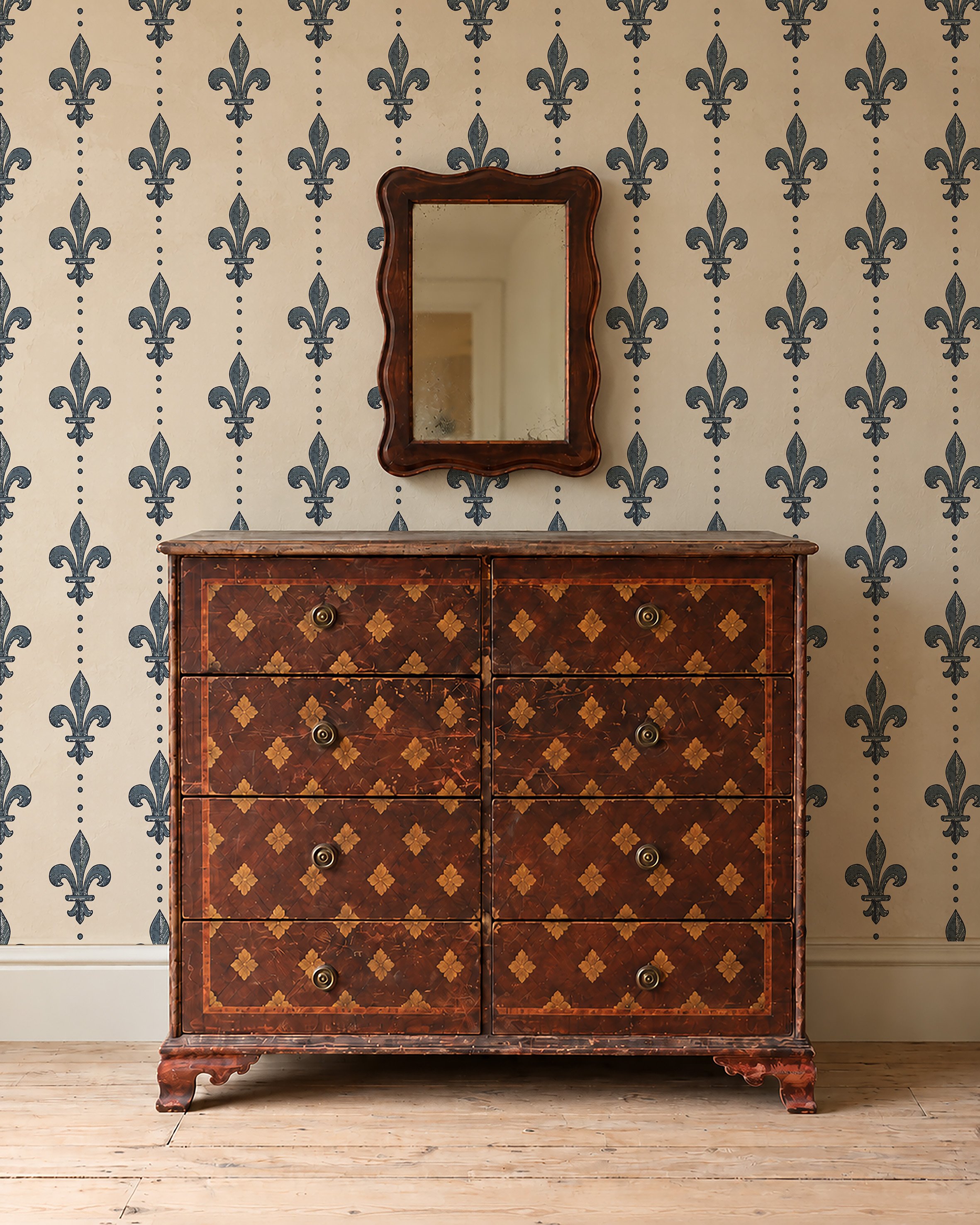 fleur de lis wallpoaper_on wall.jpg