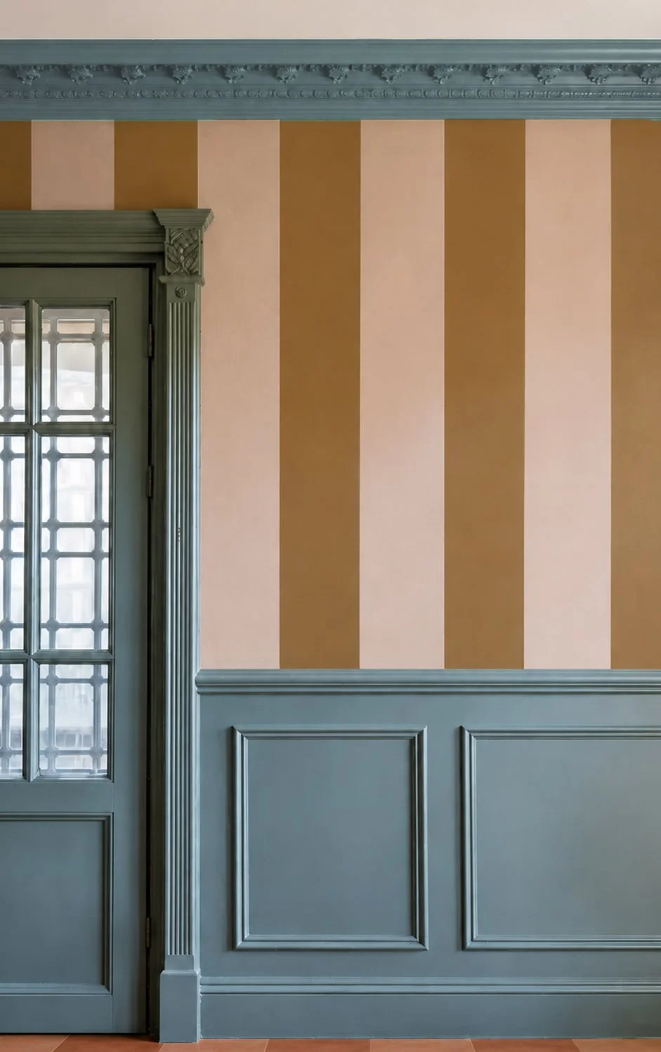 wide stripe wallpaper on wall.jpg