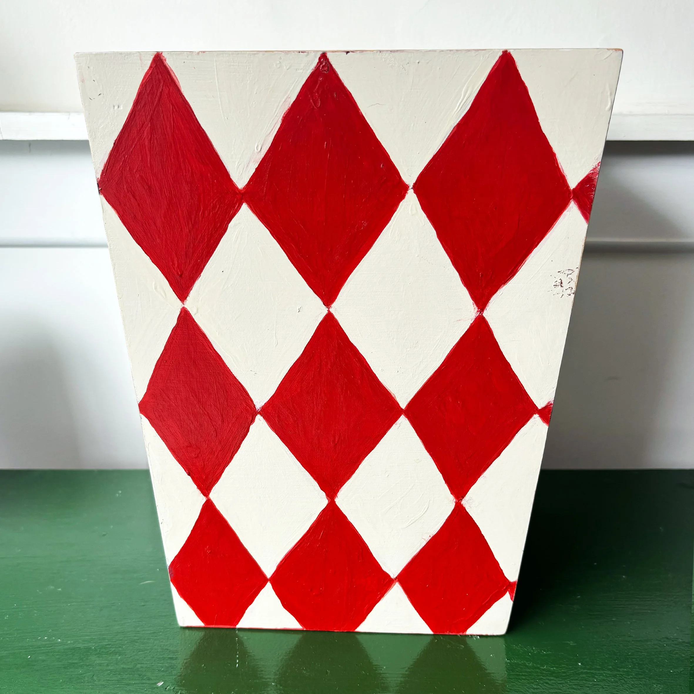 HARLEQUIN BIN 5.jpg