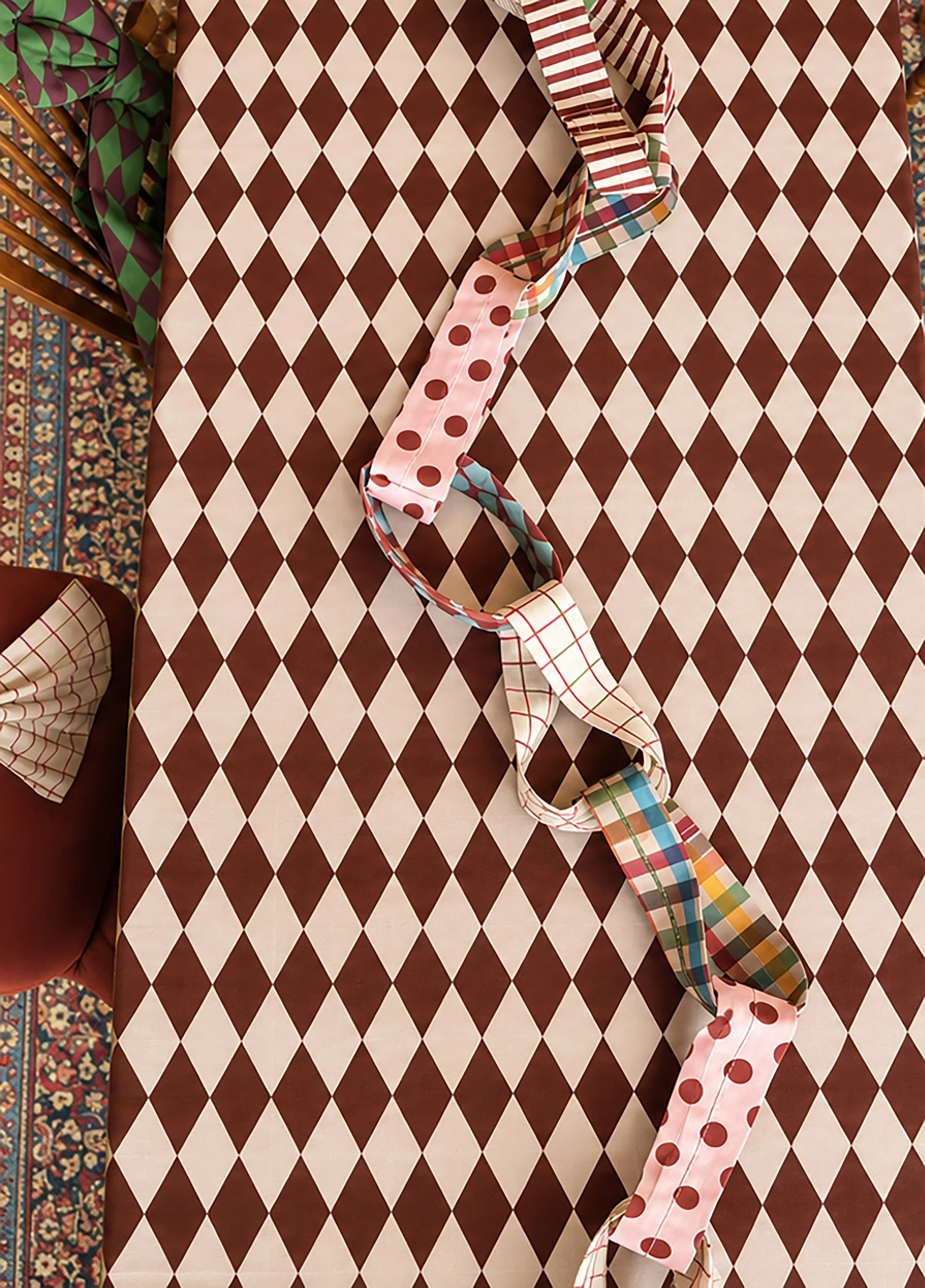 red jester tablecloth_retouched4.jpg