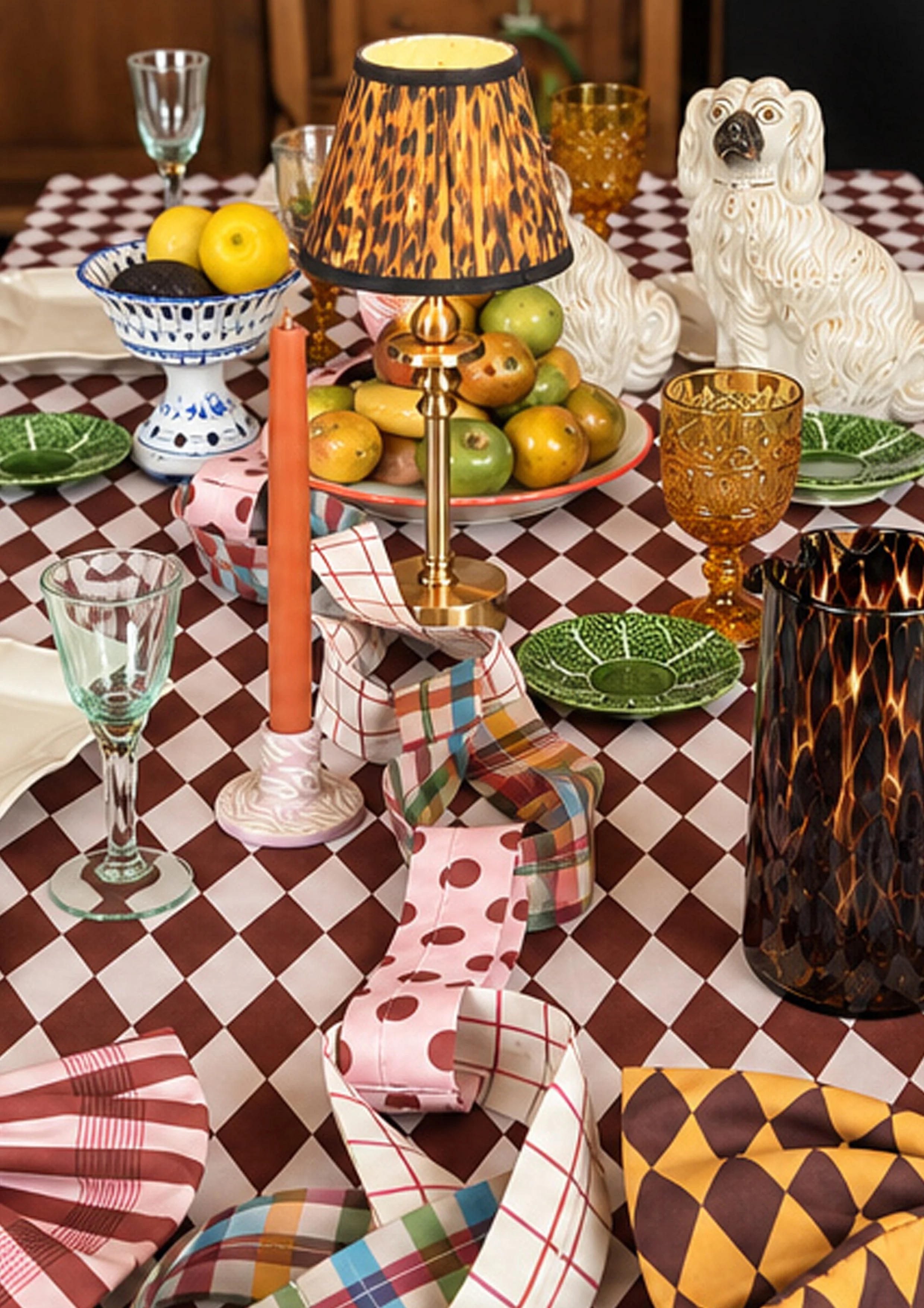 red jester tablecloth_retouched6.jpg