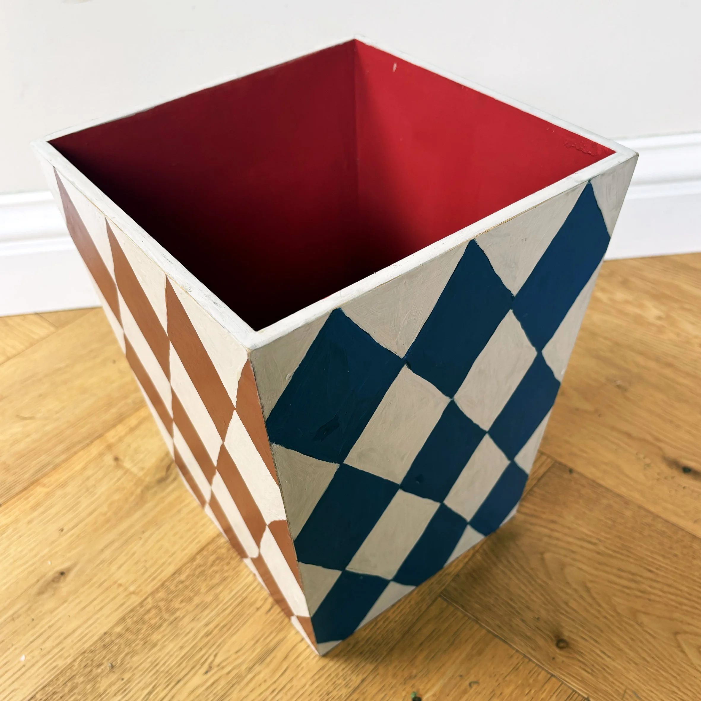 HARLEQUIN BIN 2.jpg