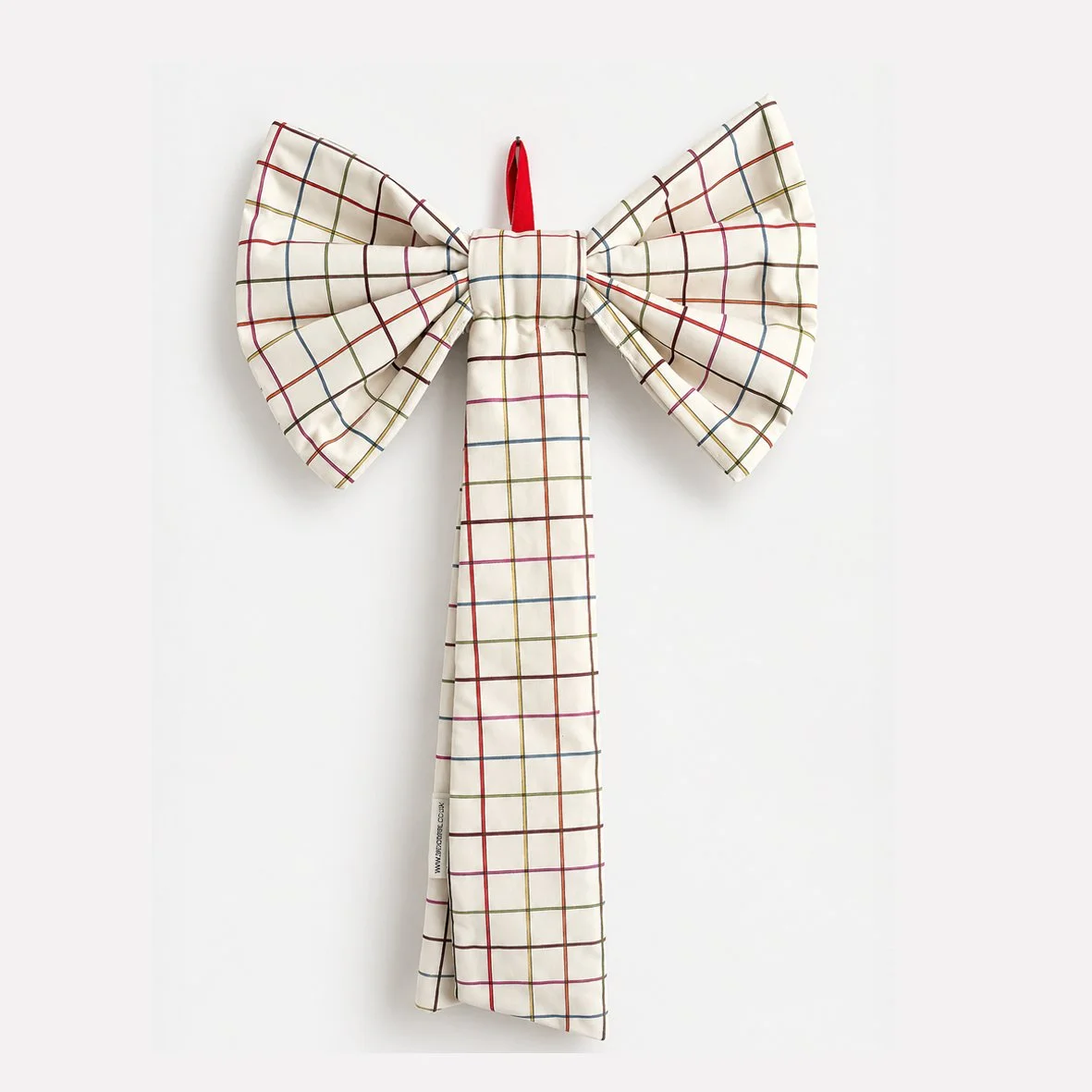 studio shot horse rug check bow.jpg