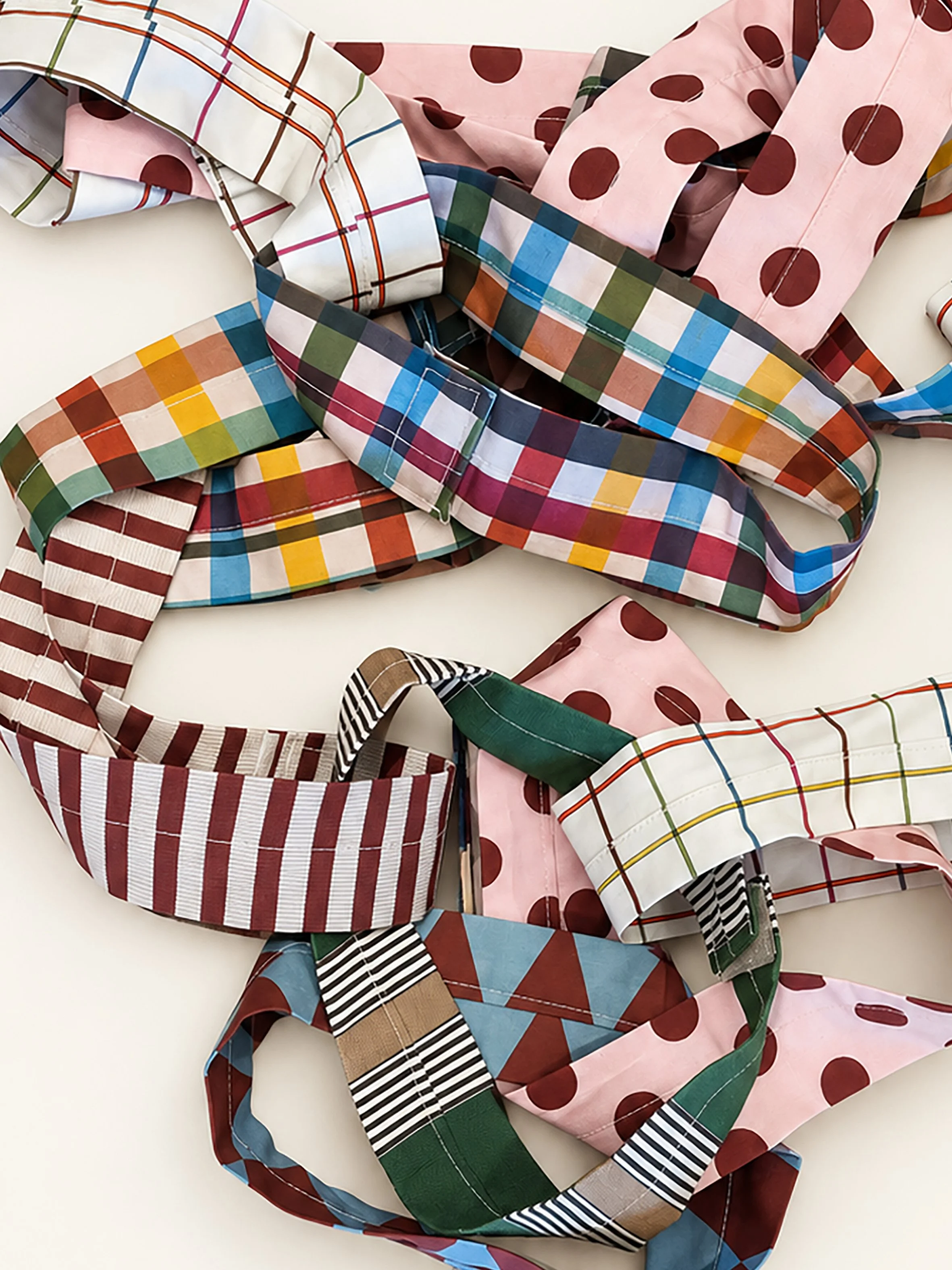 paperchains in bundle.jpg