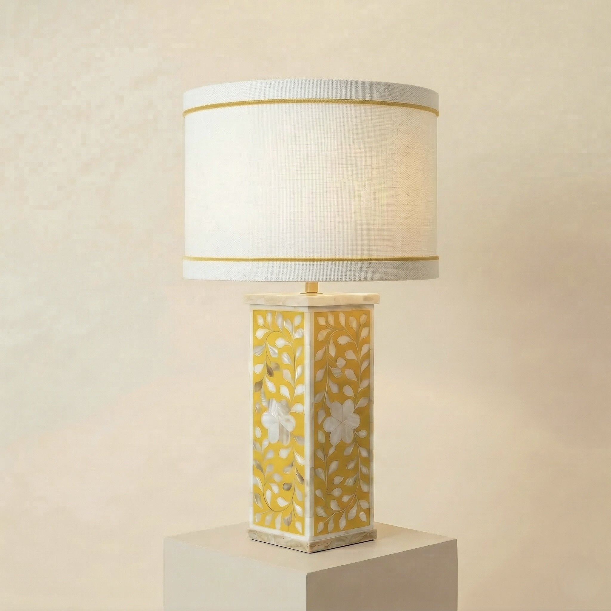 DIYA, PIE DE LÁMPARA AMARILLO (bajo pedido)