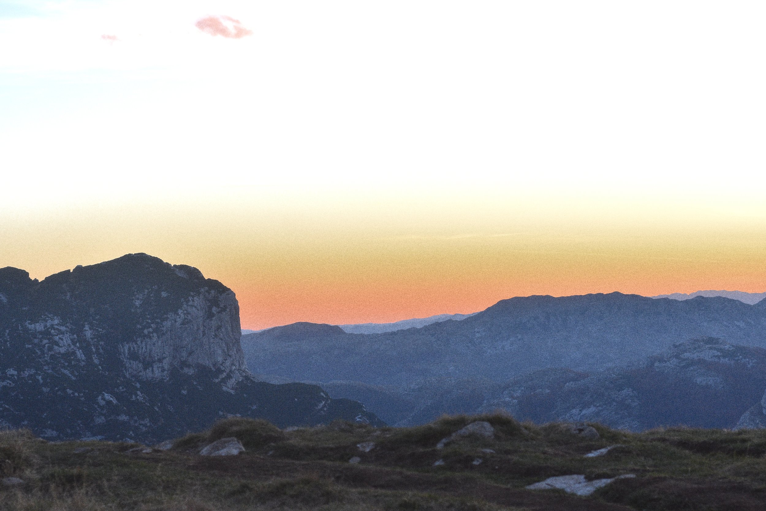 sunset yellow