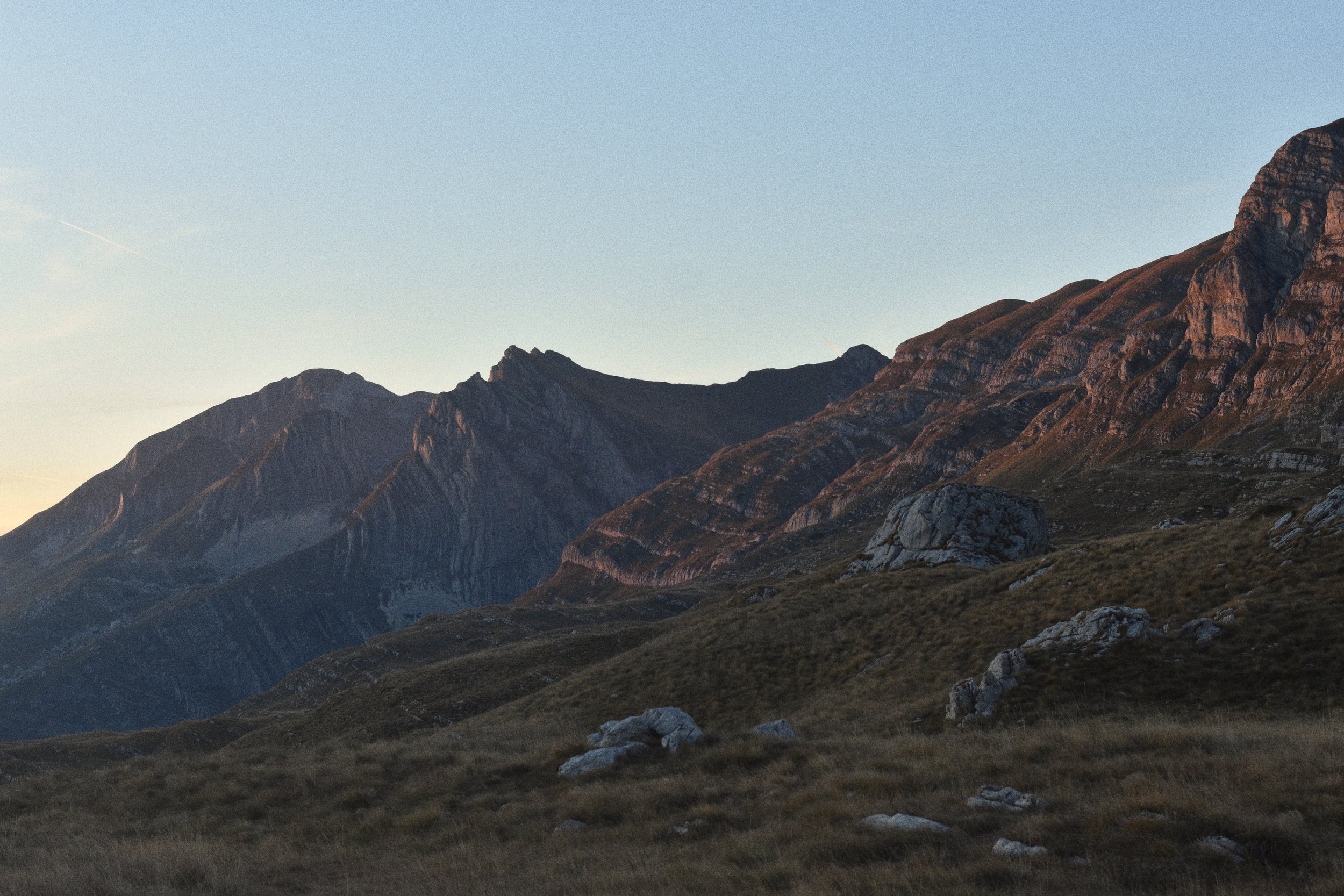 rocky lines